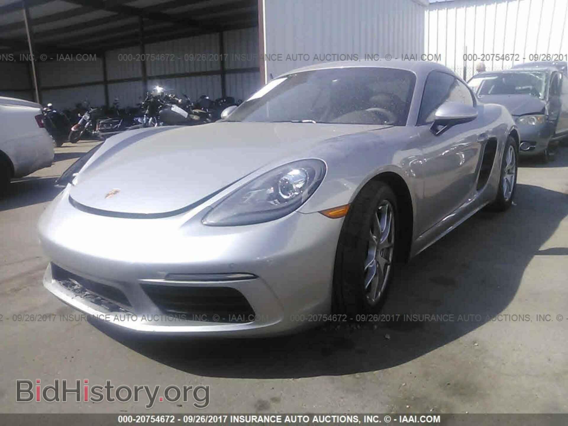 2017 Porsche Cayman - VIN: WP0AA2A82HS270350 - Фото 2