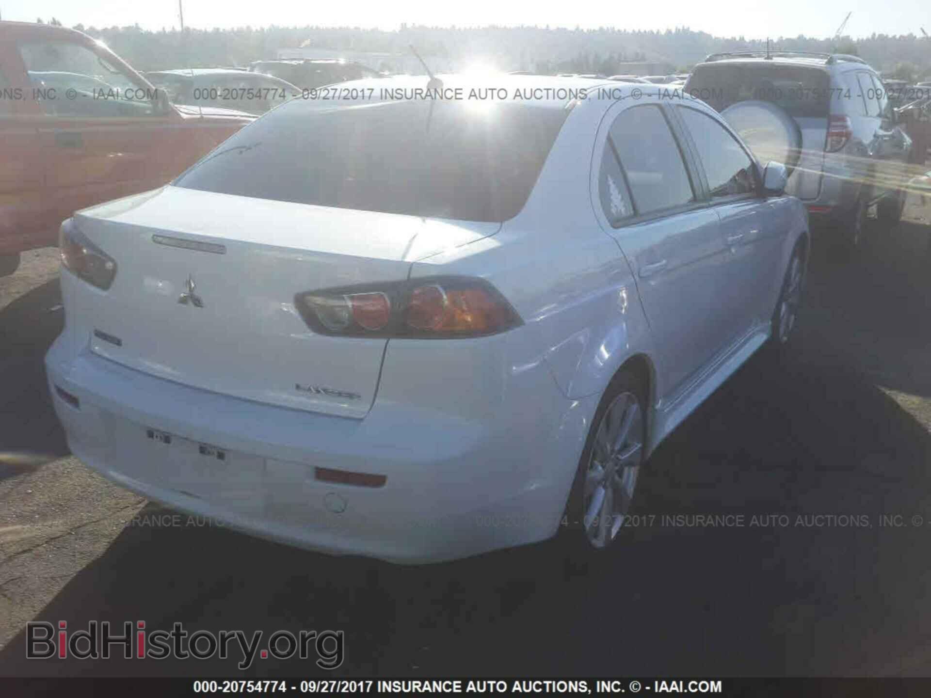 2014 Mitsubishi Lancer - VIN: JA32U2FU7EU010462 - Фото 4