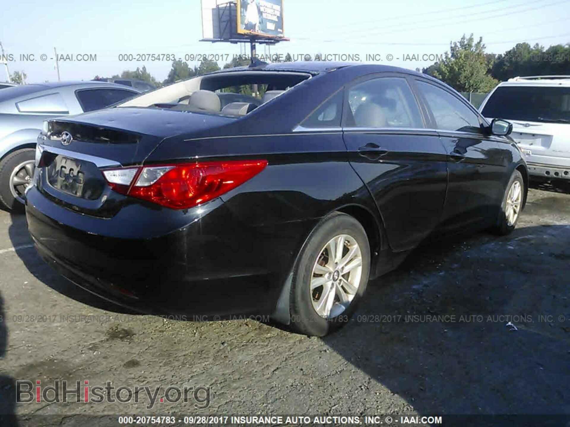 2012 Hyundai Sonata - VIN: 5NPEB4AC7CH441843 - Фото 4