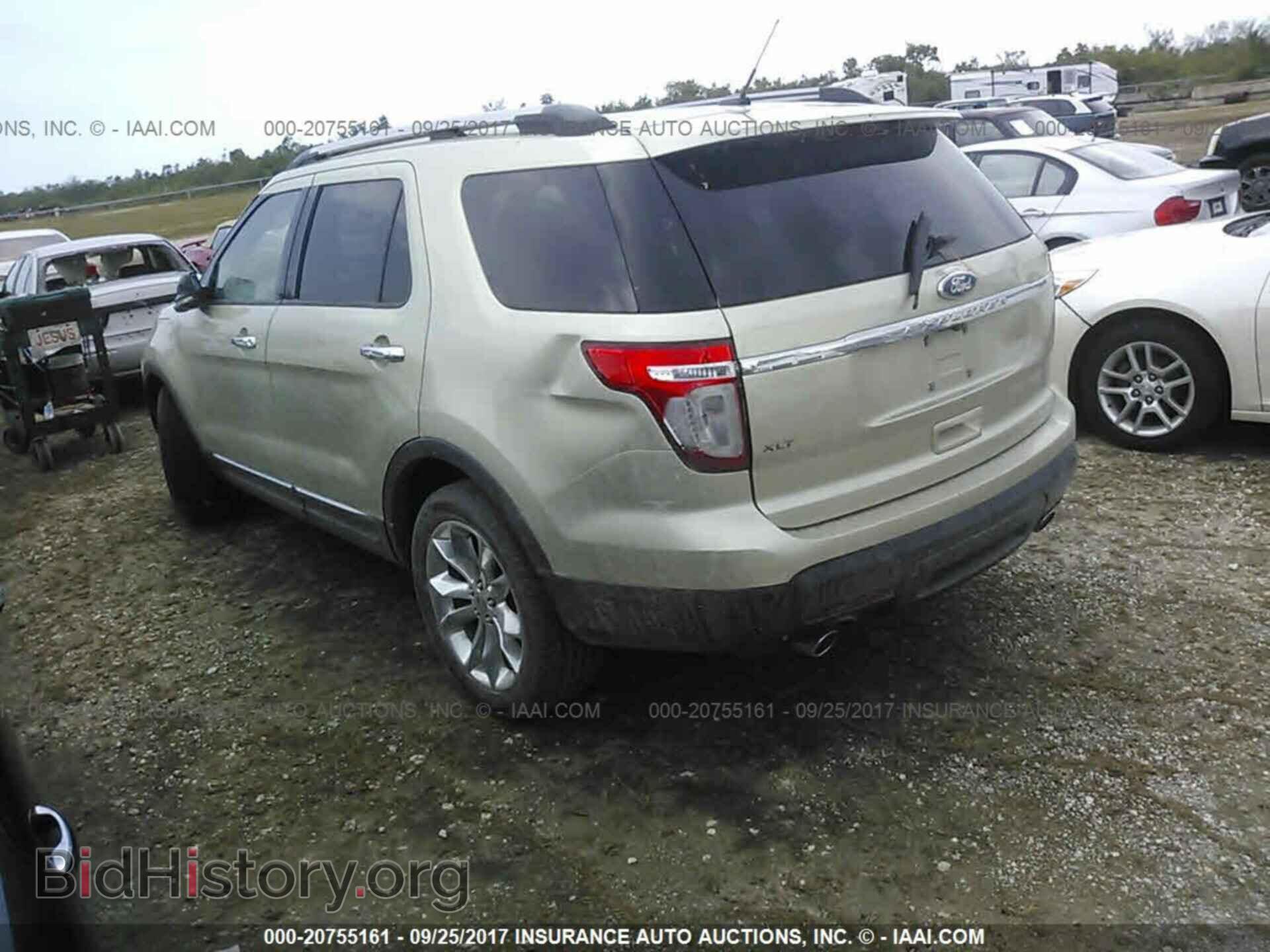 2011 Ford Explorer - VIN: 1FMHK7D89BGA18119 - Photo 3