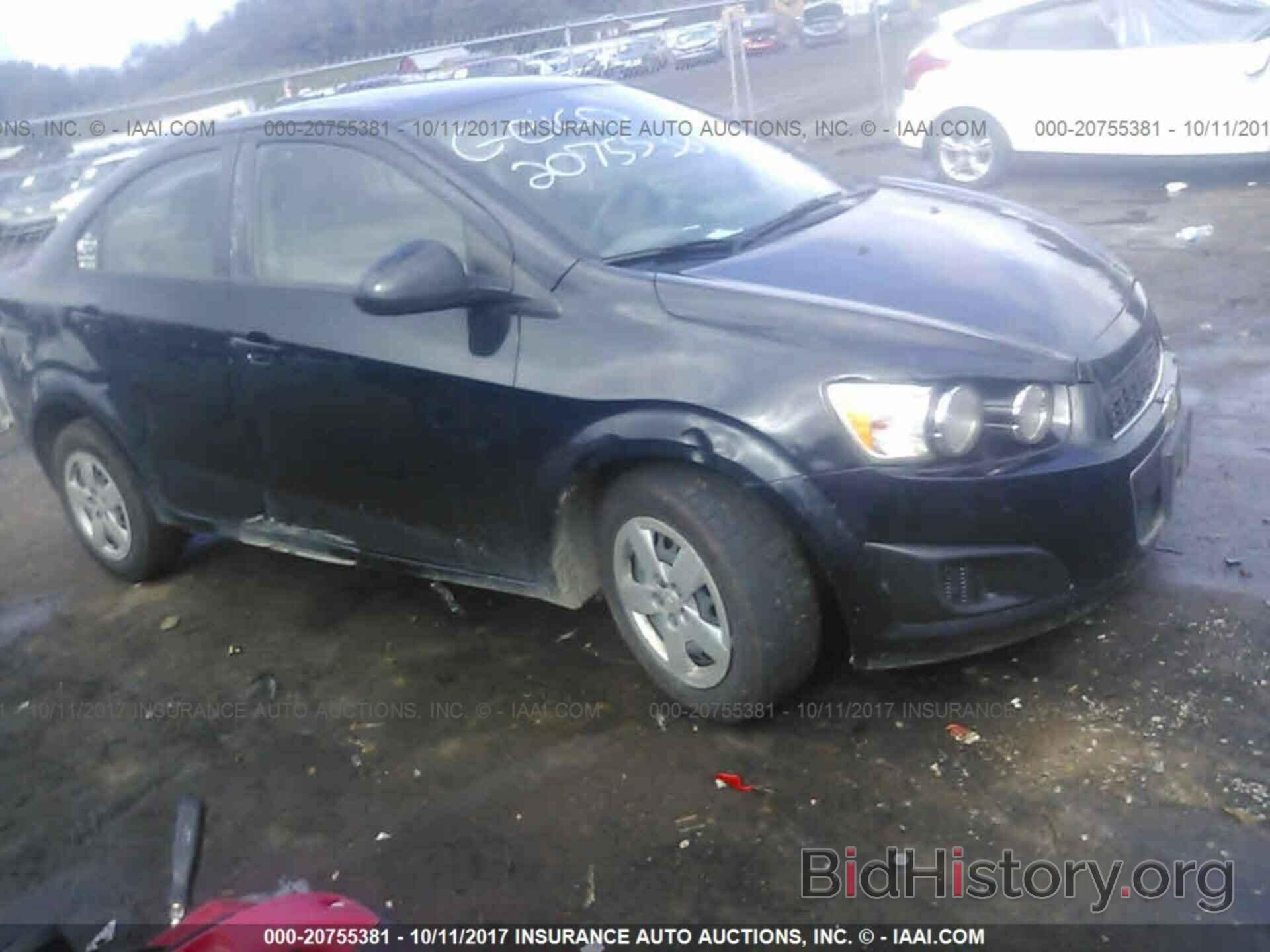 Photo 1G1JA5SH3F4166718 - Chevrolet Sonic 2015