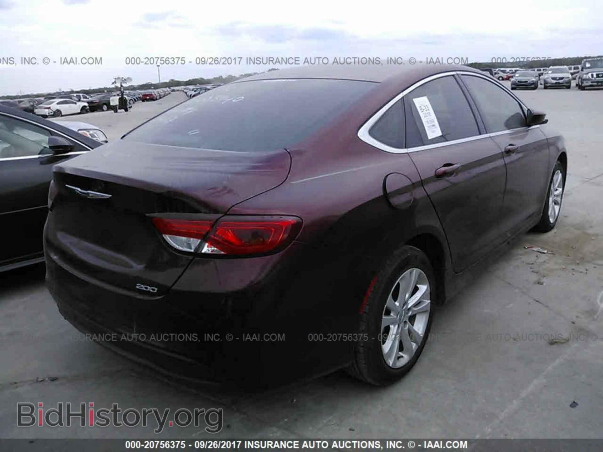 2016 Chrysler 200 - VIN: 1C3CCCFB2GN186060 - Photo 4