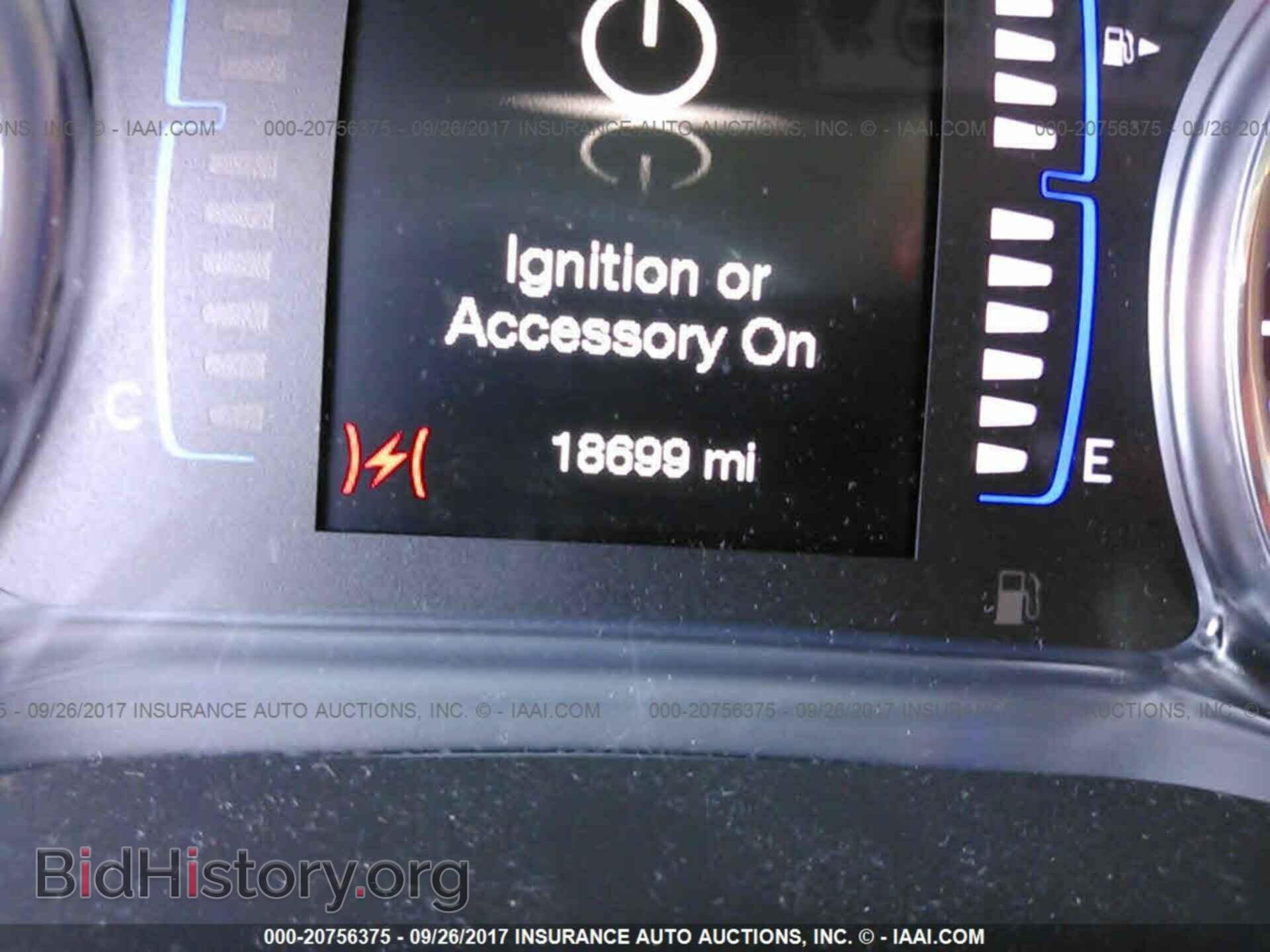 2016 Chrysler 200 - VIN: 1C3CCCFB2GN186060 - Photo 7