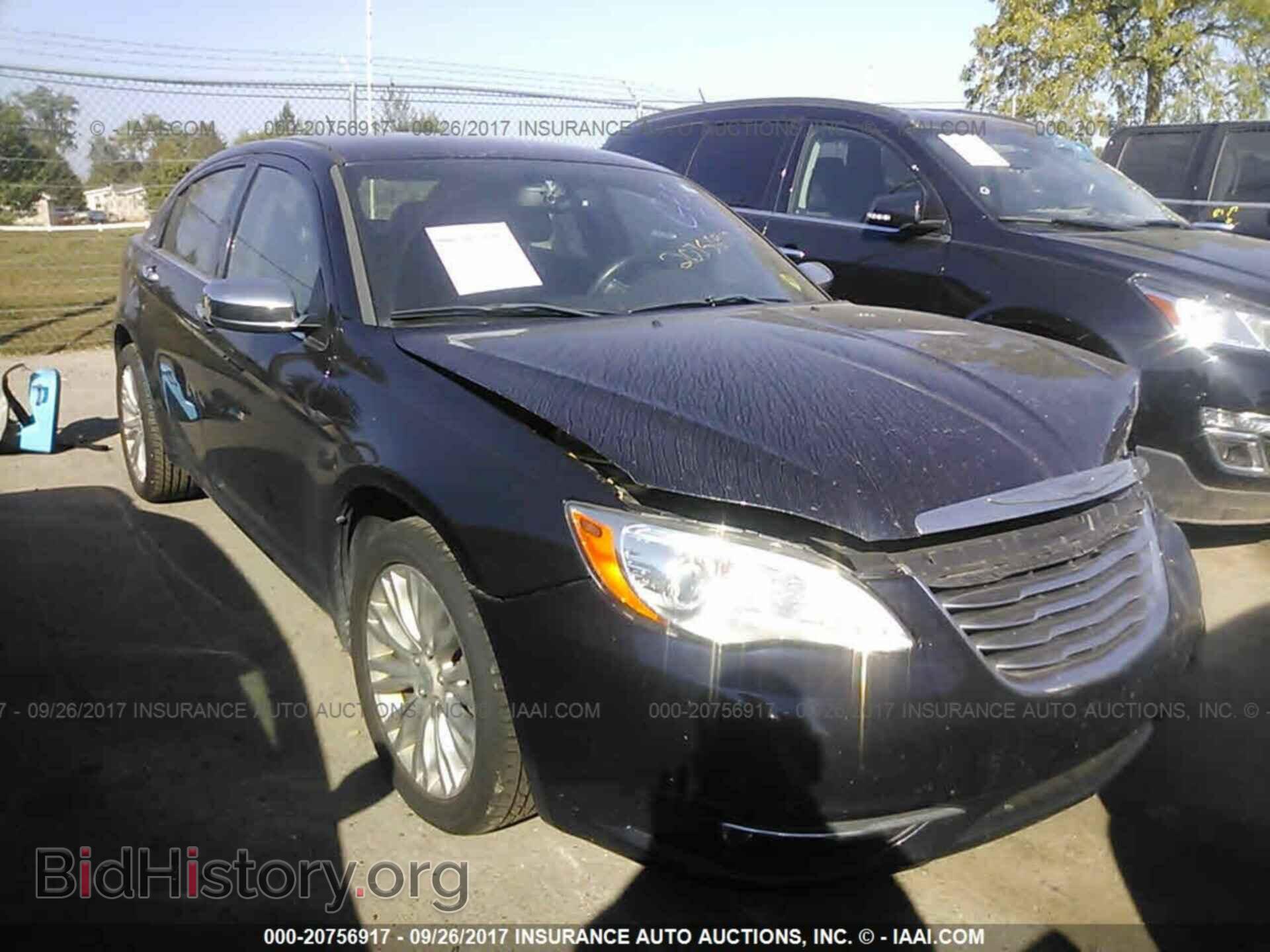 Photo 1C3BC2FB6BN583334 - Chrysler 200 2011