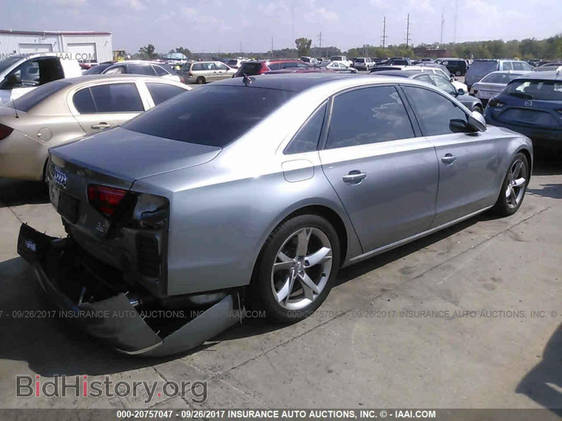 2011 Audi A8 - VIN: WAURVAFD6BN005652 - Photo 4