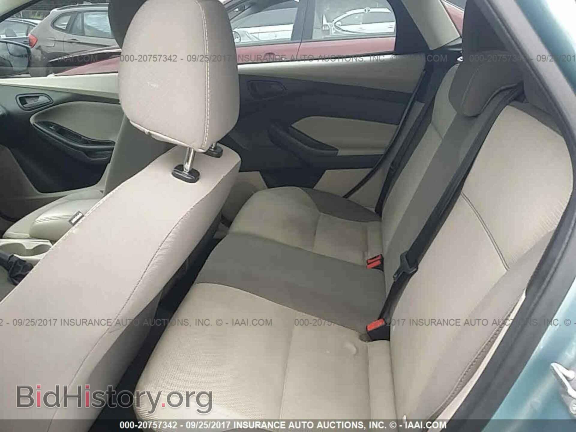 2012 Ford Focus - VIN: 1FAHP3K24CL397641 - Фото 8