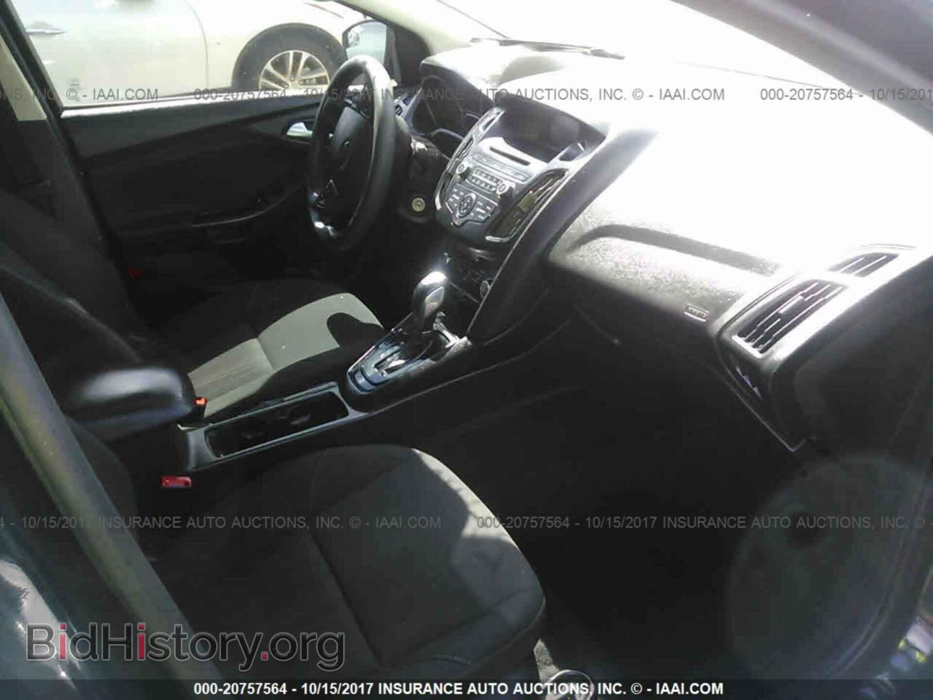 2015 Ford Focus - VIN: 1FADP3F20FL347901 - Photo 5