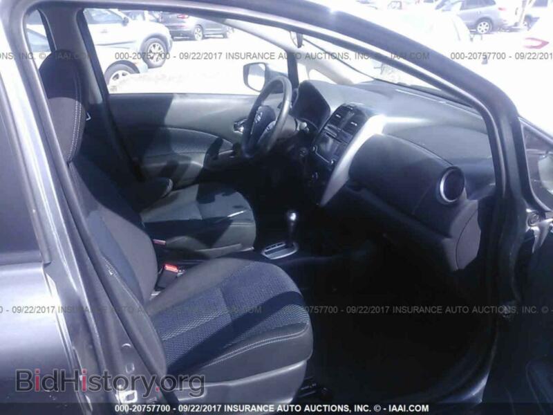 2016 Nissan VERSA NOTE (VIN 3N1CE2CP4GL383735) — фото 5 из 10