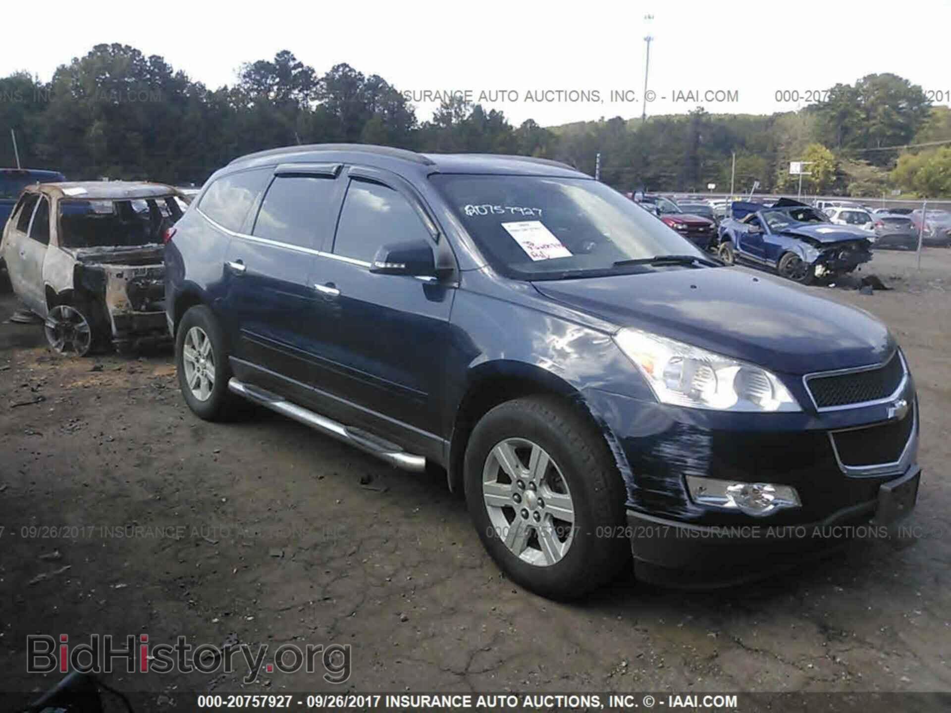 Фотография 1GNKRJED4BJ190129 - Chevrolet Traverse 2011