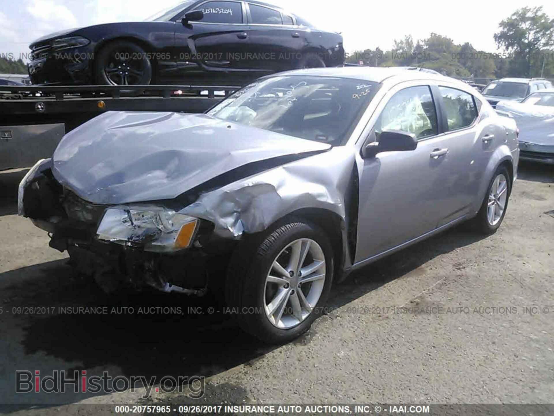 2013 Dodge Avenger - VIN: 1C3CDZAG0DN634195 - Фото 2