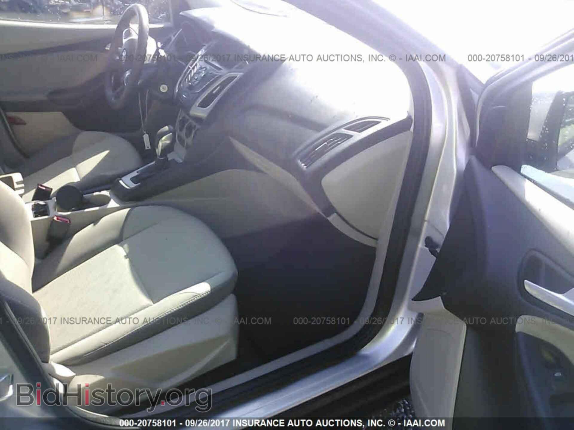 2014 Ford Focus - VIN: 1FADP3F29EL378613 - Photo 5