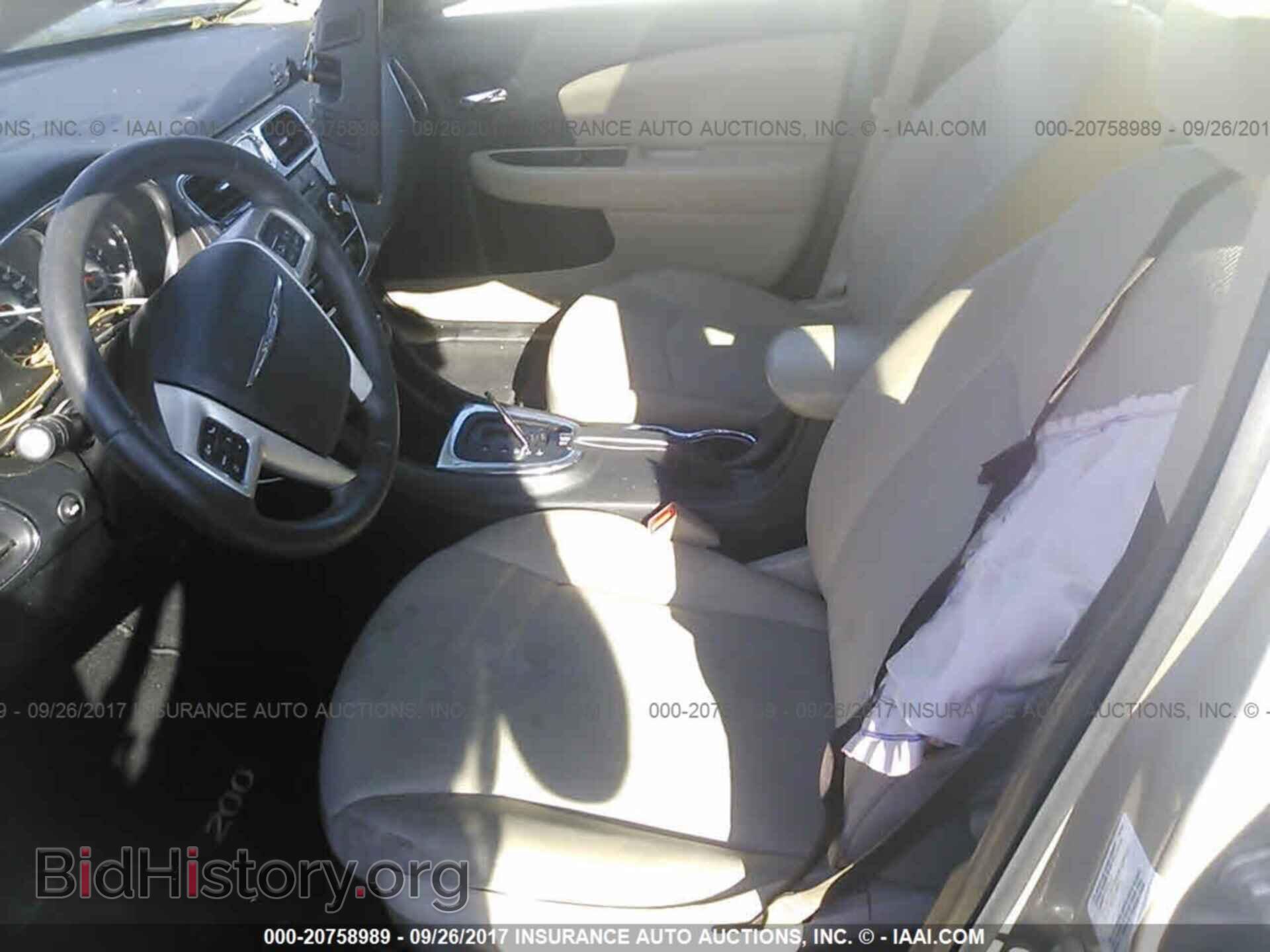 2013 Chrysler 200 - VIN: 1C3CCBBB1DN587840 - Фото 5