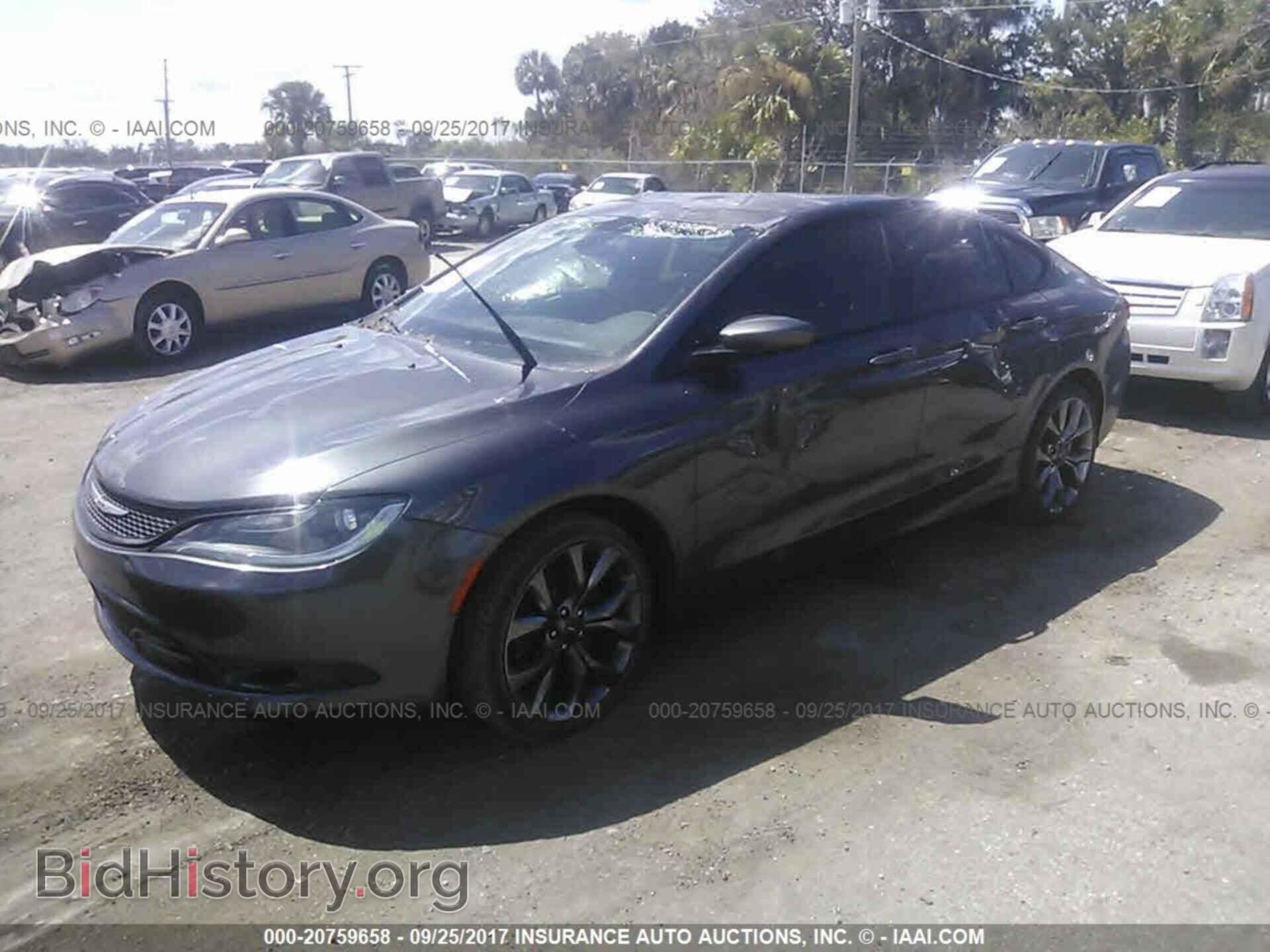 2015 Chrysler 200 - VIN: 1C3CCCBB5FN663861 - Фото 2