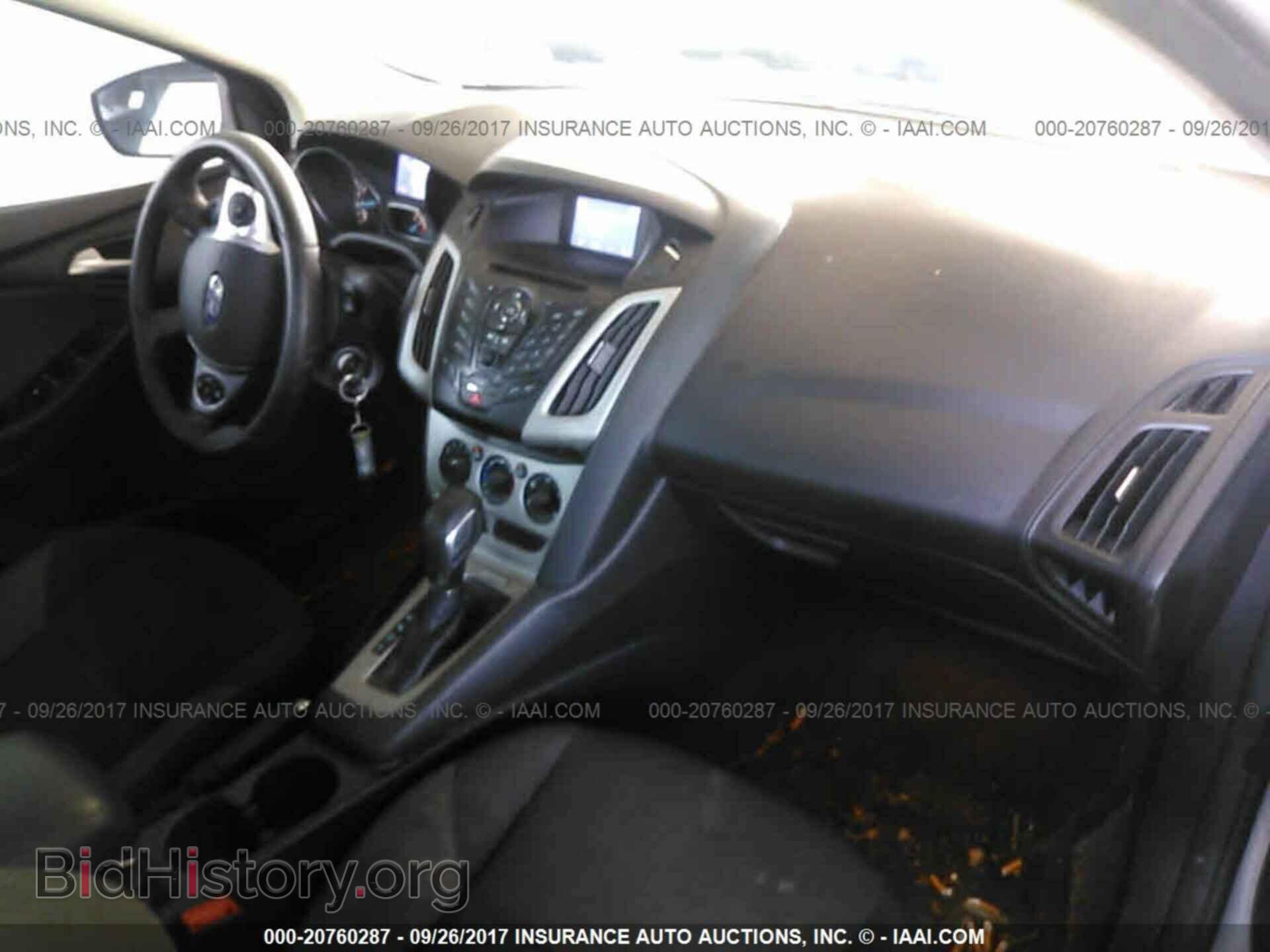 2014 Ford Focus - VIN: 1FADP3F2XEL396621 - Photo 5