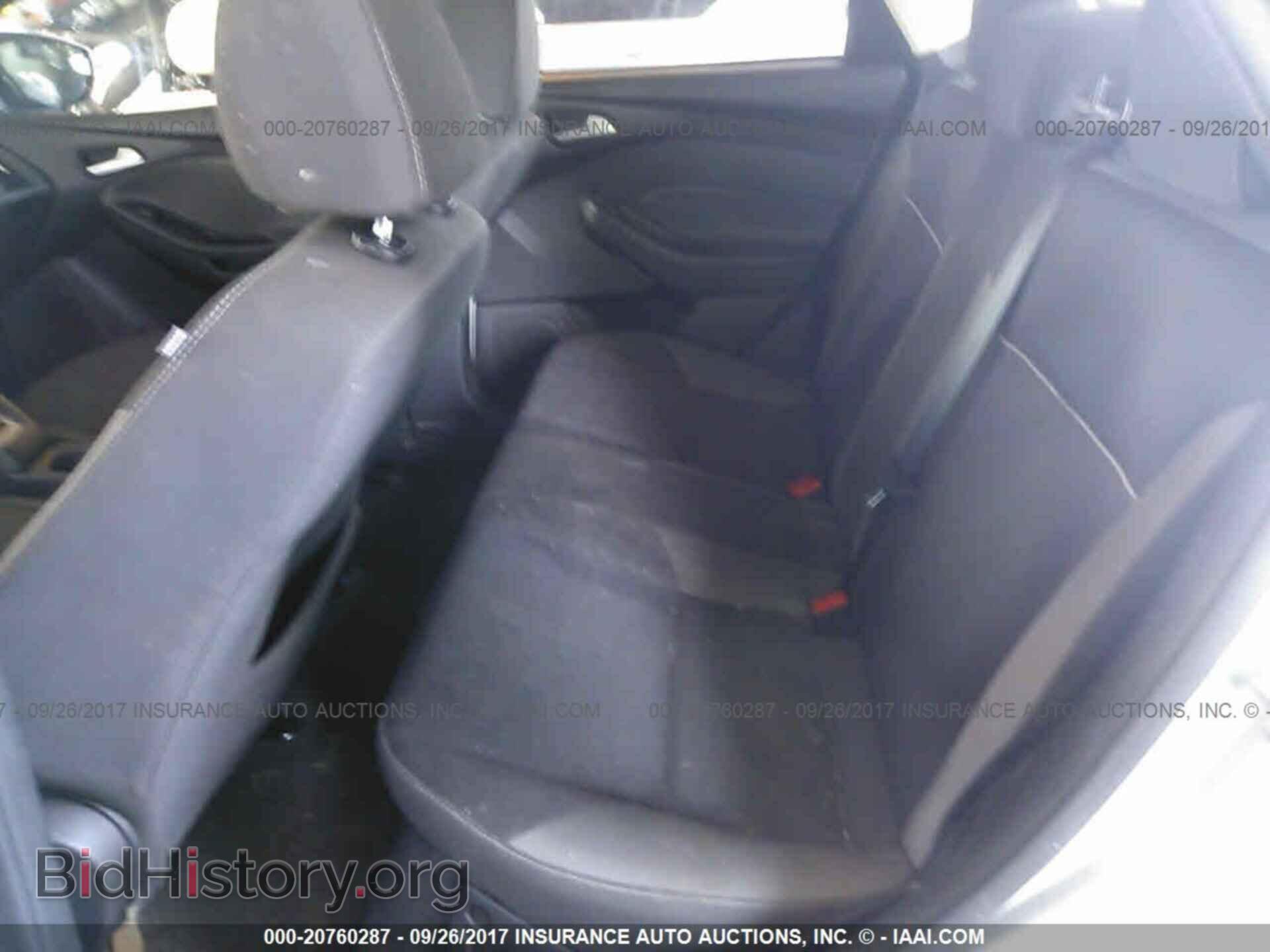 2014 Ford Focus - VIN: 1FADP3F2XEL396621 - Photo 8