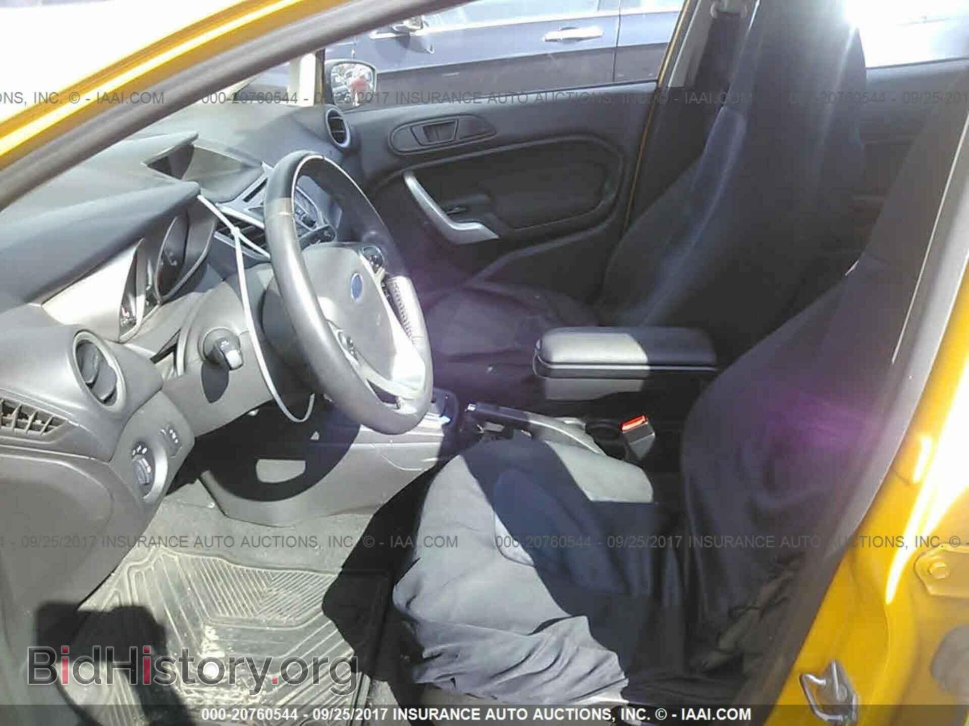 2011 Ford Fiesta - VIN: 3FADP4FJ2BM111532 - Фото 5