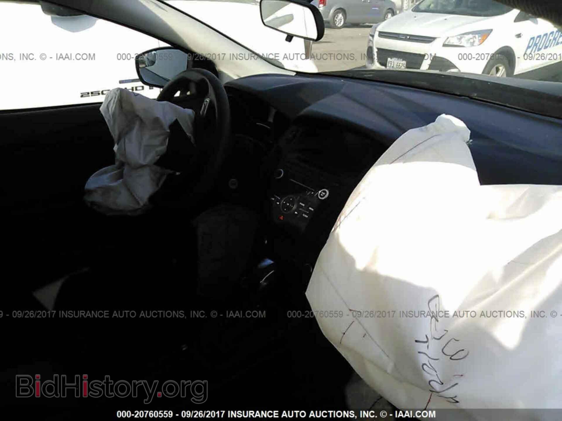2015 Ford Focus - VIN: 1FADP3F22FL218588 - Photo 5