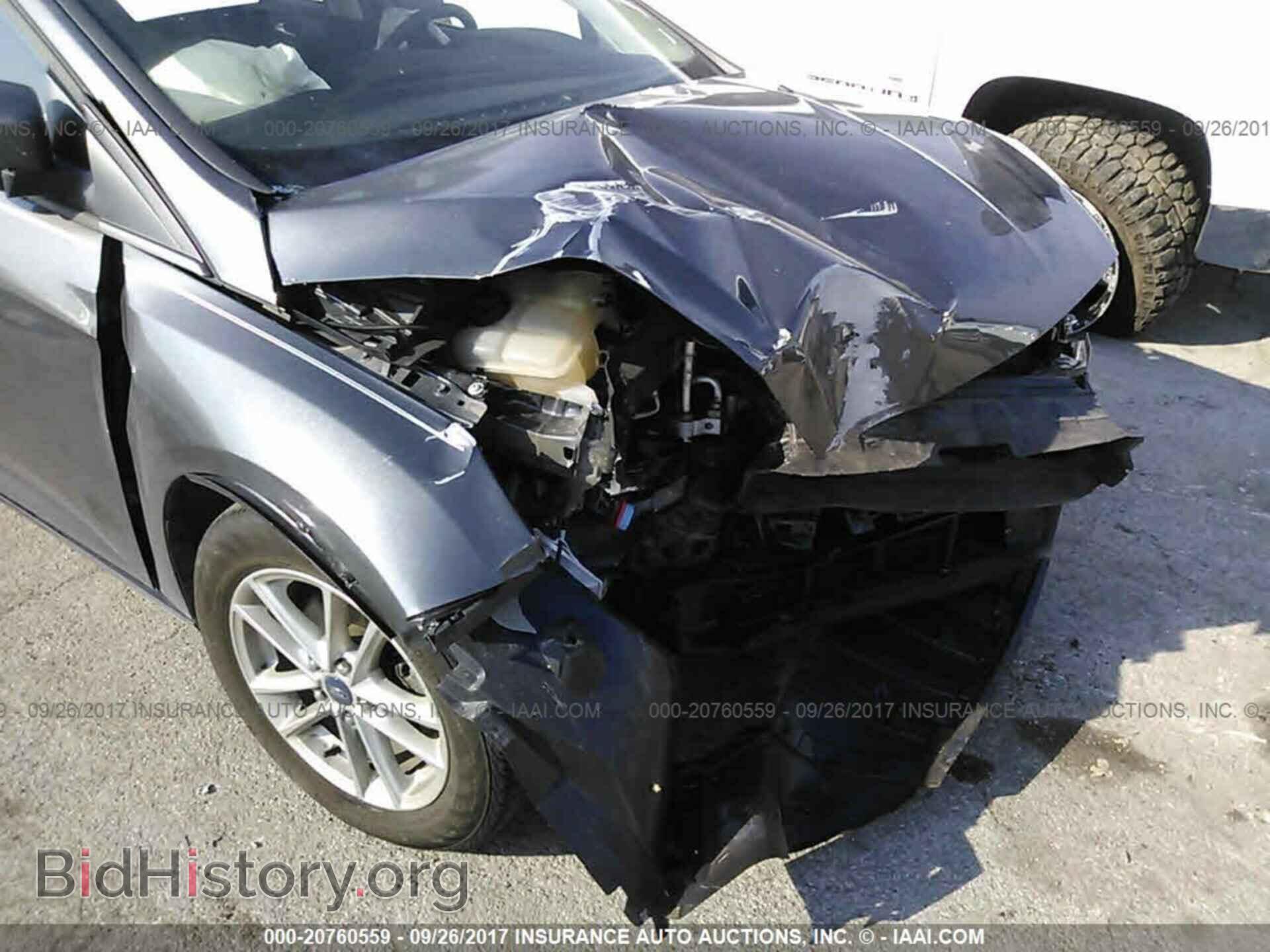 2015 Ford Focus - VIN: 1FADP3F22FL218588 - Photo 6