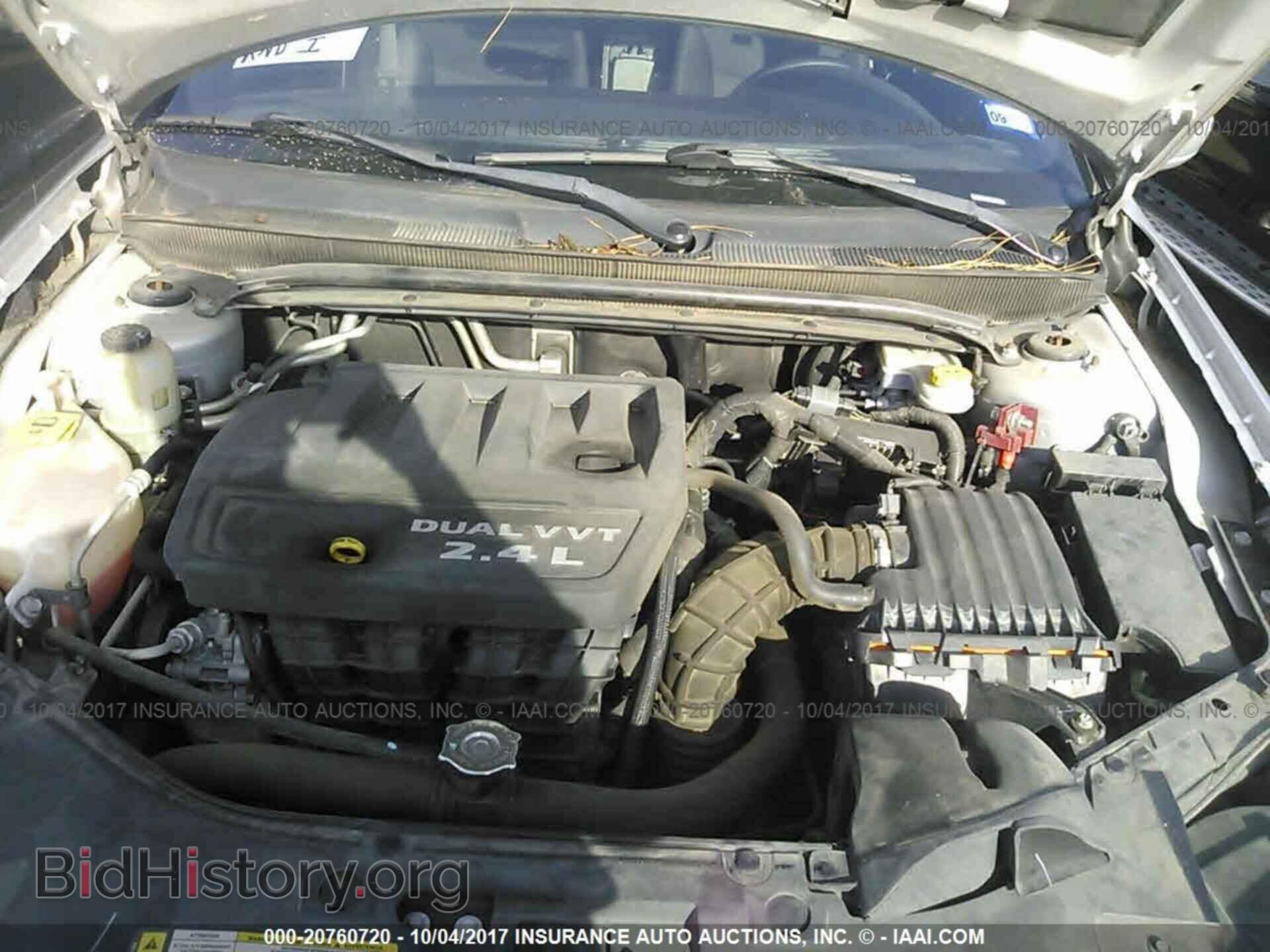 2012 Chrysler 200 - VIN: 1C3CCBBB6CN299746 - Фото 10