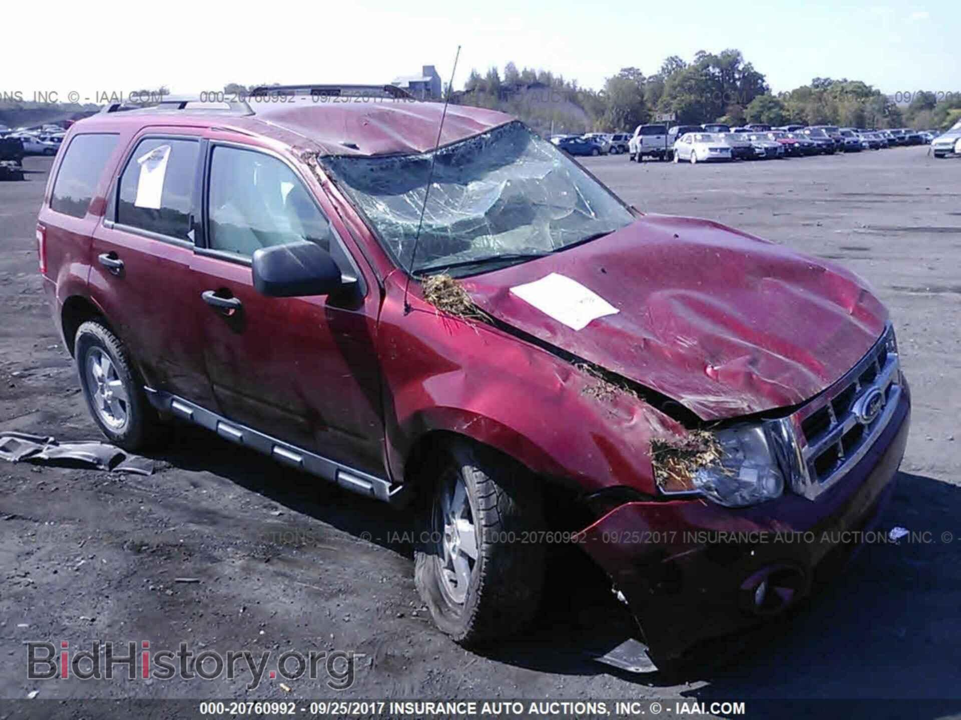Photo 1FMCU0D75CKA37932 - Ford Escape 2012