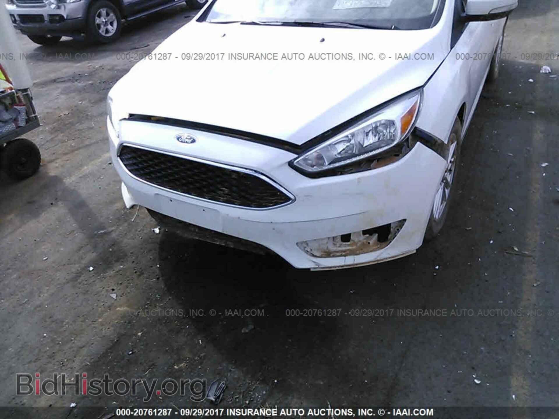 2015 Ford Focus - VIN: 1FADP3F28FL286460 - Photo 6