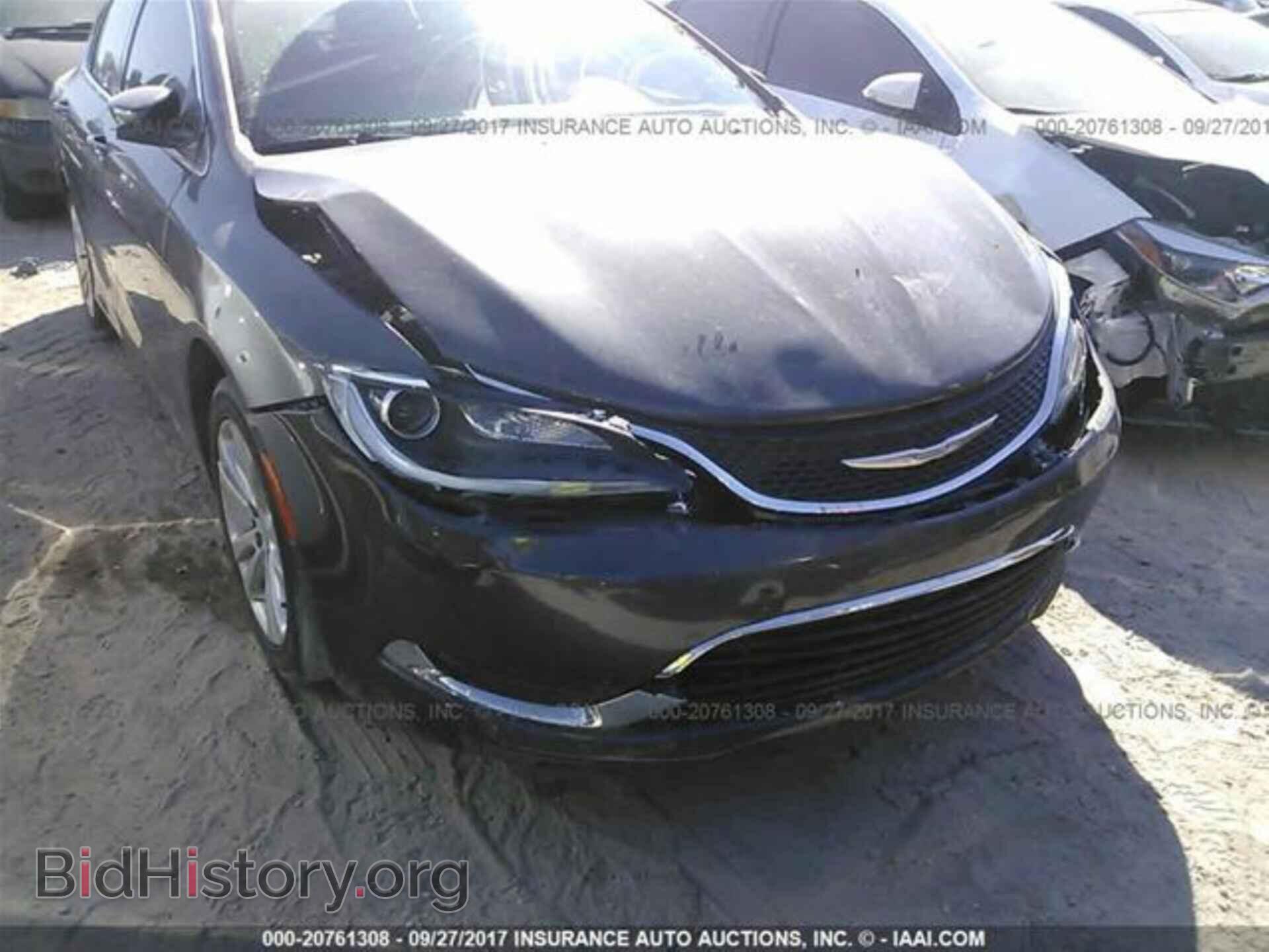 2015 Chrysler 200 - VIN: 1C3CCCAB3FN621044 - Photo 6
