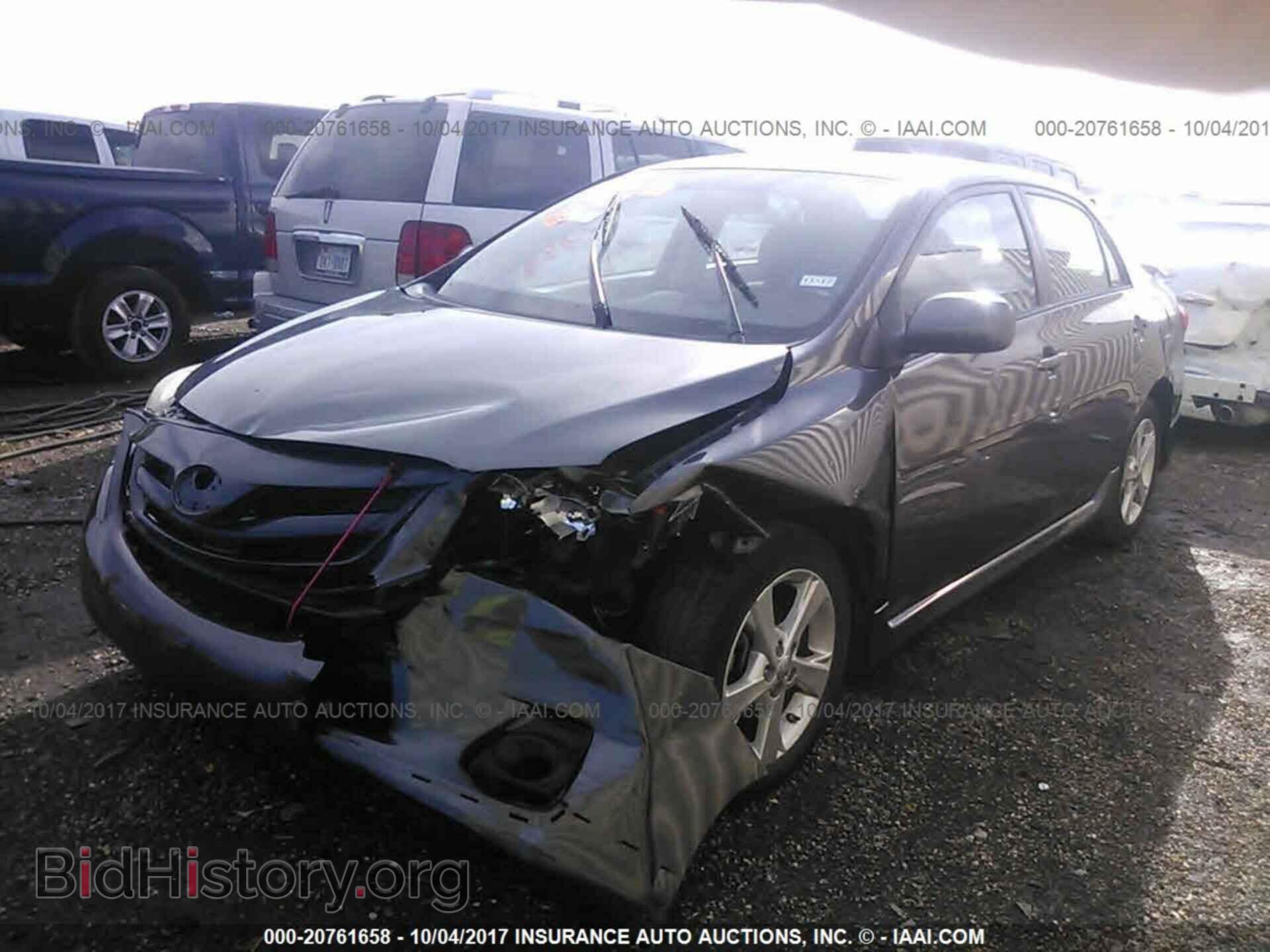 2013 Toyota Corolla - VIN: 5YFBU4EE0DP100846 - Photo 2