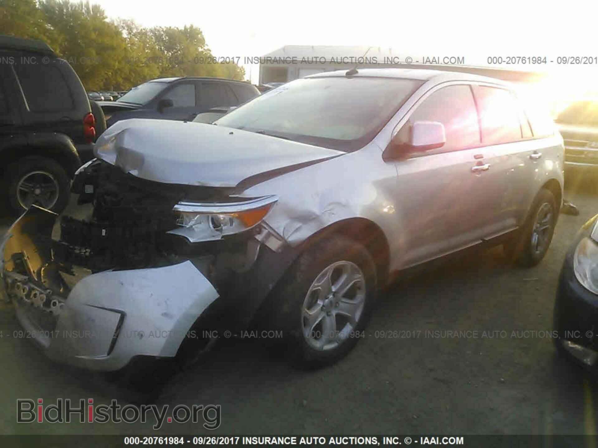 2011 Ford Edge - VIN: 2FMDK4JC1BBA72561 - Photo 2