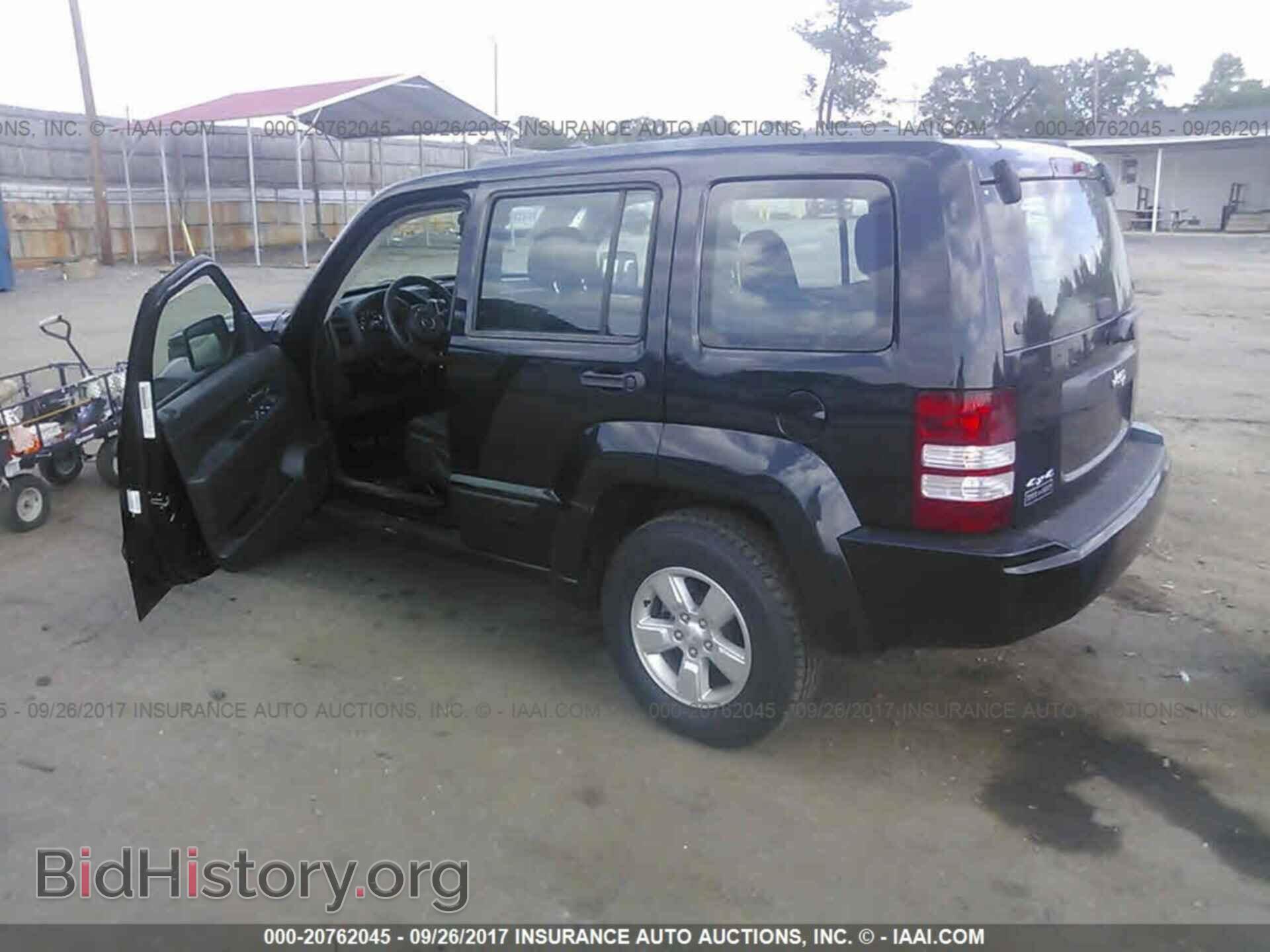2011 Jeep Liberty - VIN: 1J4PN2GK5BW572520 - Фото 3