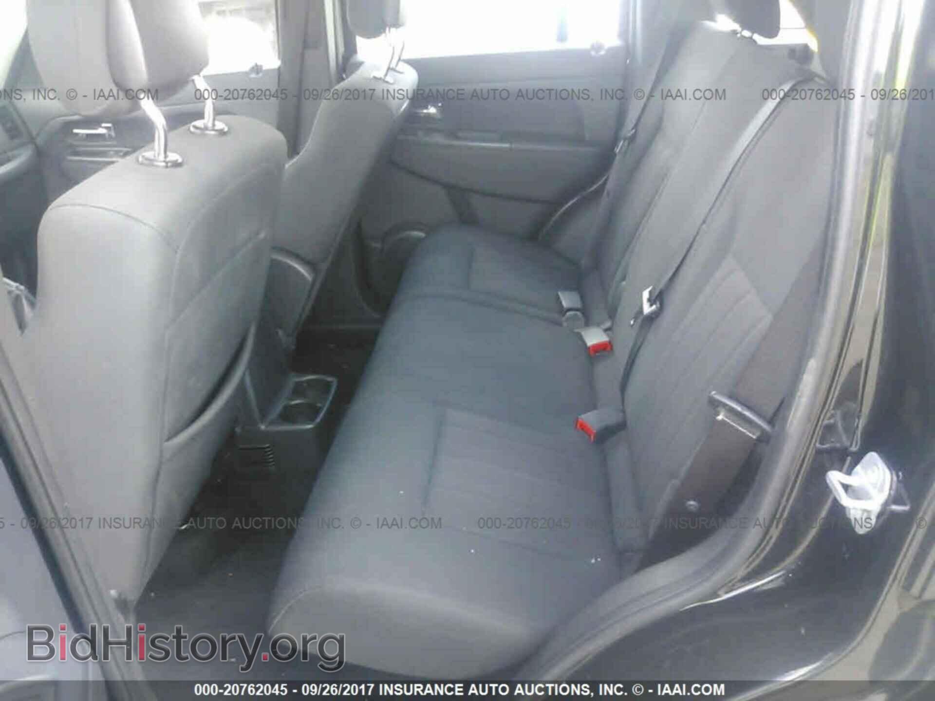 2011 Jeep Liberty - VIN: 1J4PN2GK5BW572520 - Фото 8