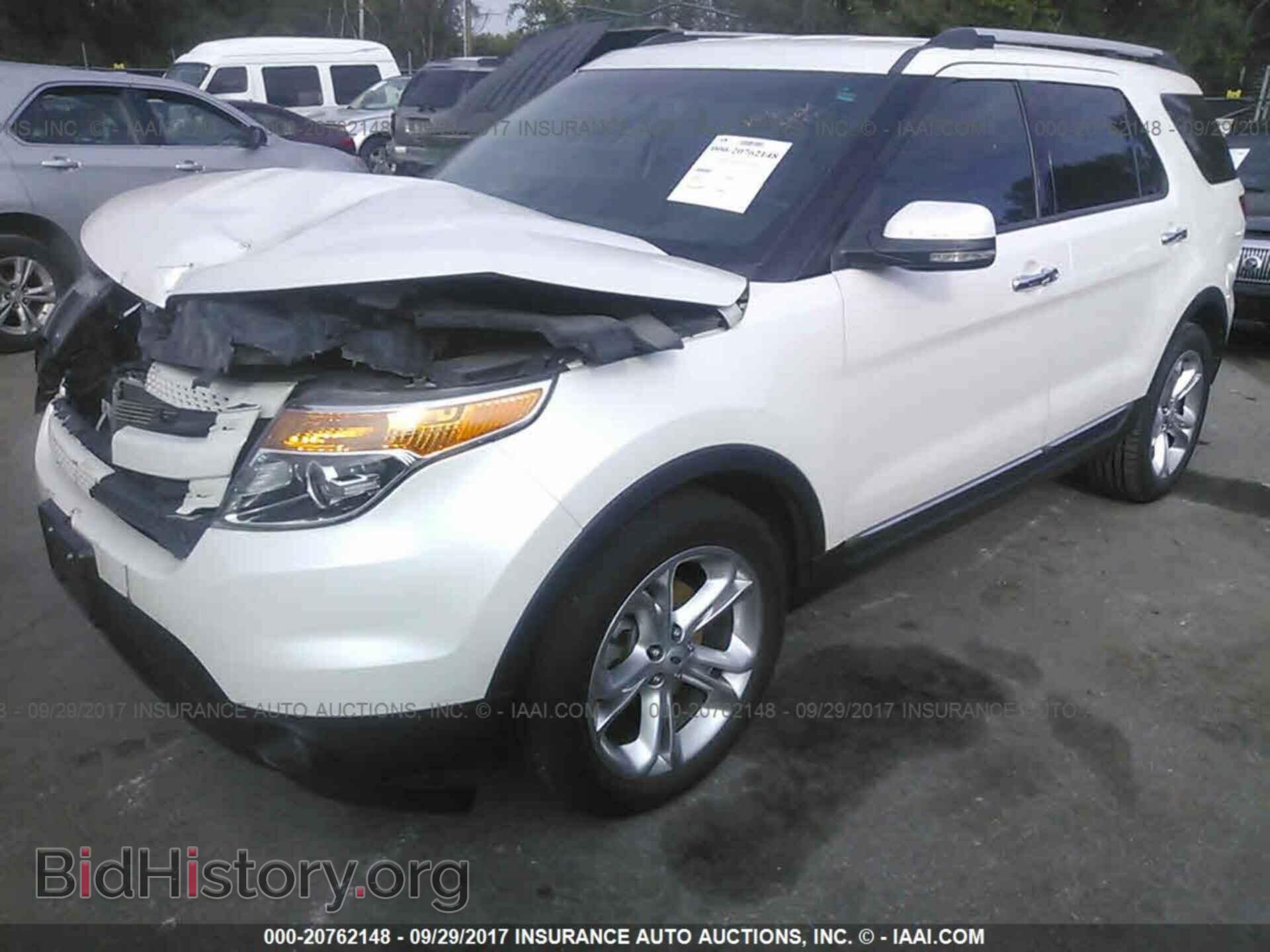 2012 Ford Explorer - VIN: 1FMHK7F86CGA13202 - Photo 2