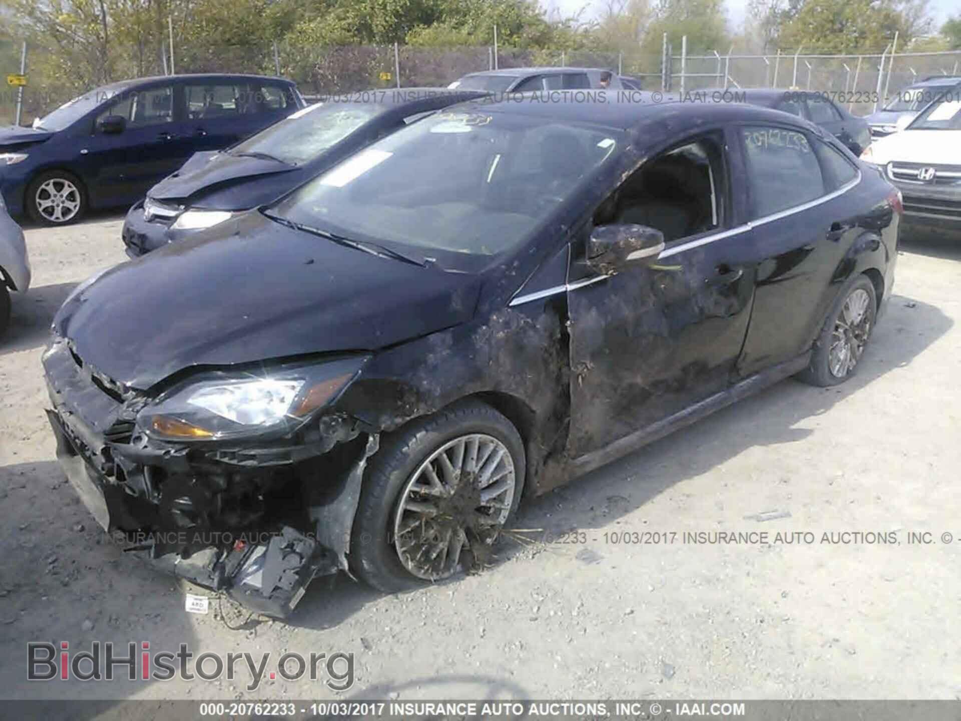 2013 Ford Focus - VIN: 1FADP3J22DL255192 - Фото 2
