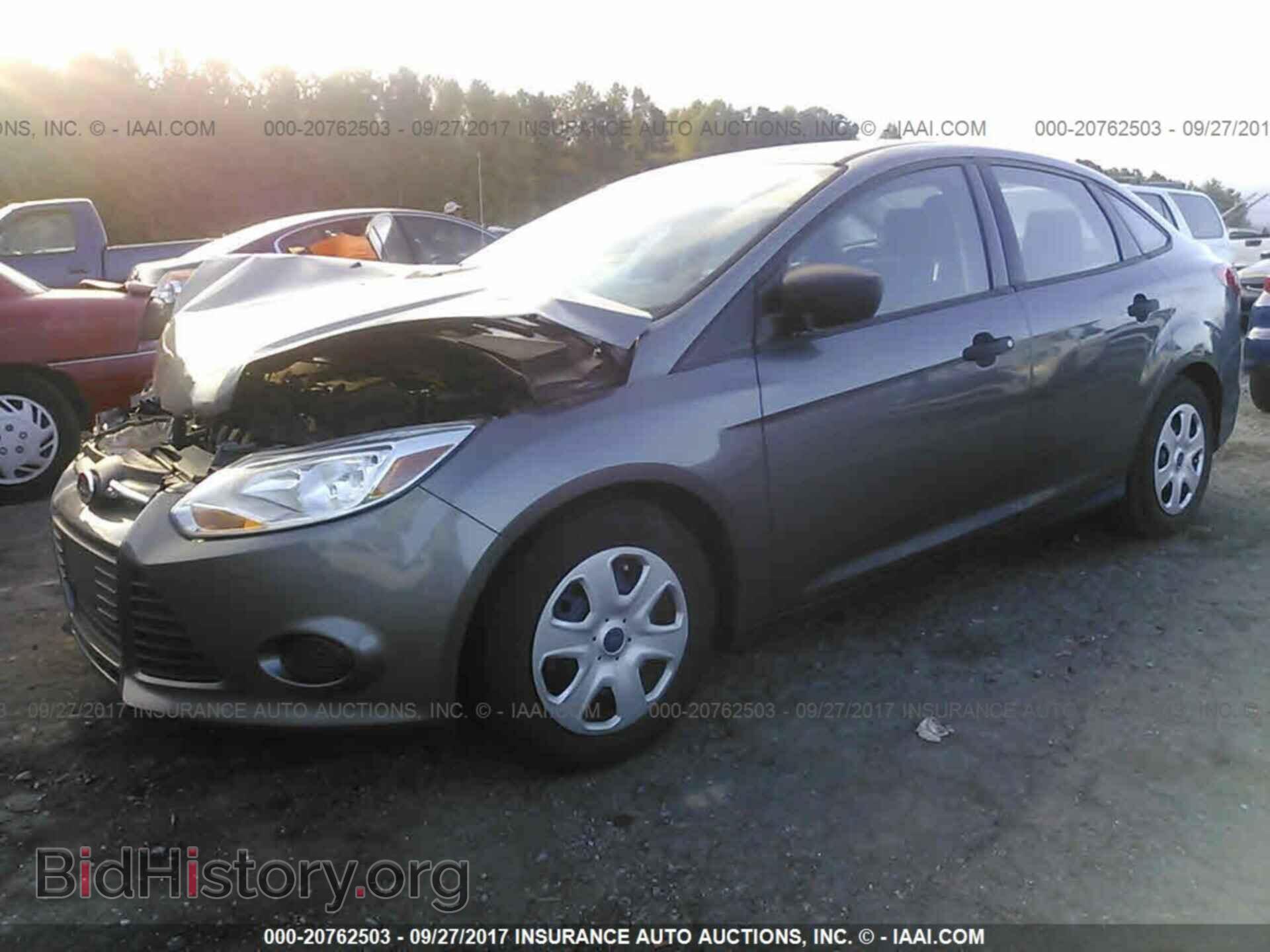 2013 Ford Focus - VIN: 1FADP3E26DL314545 - Фото 2