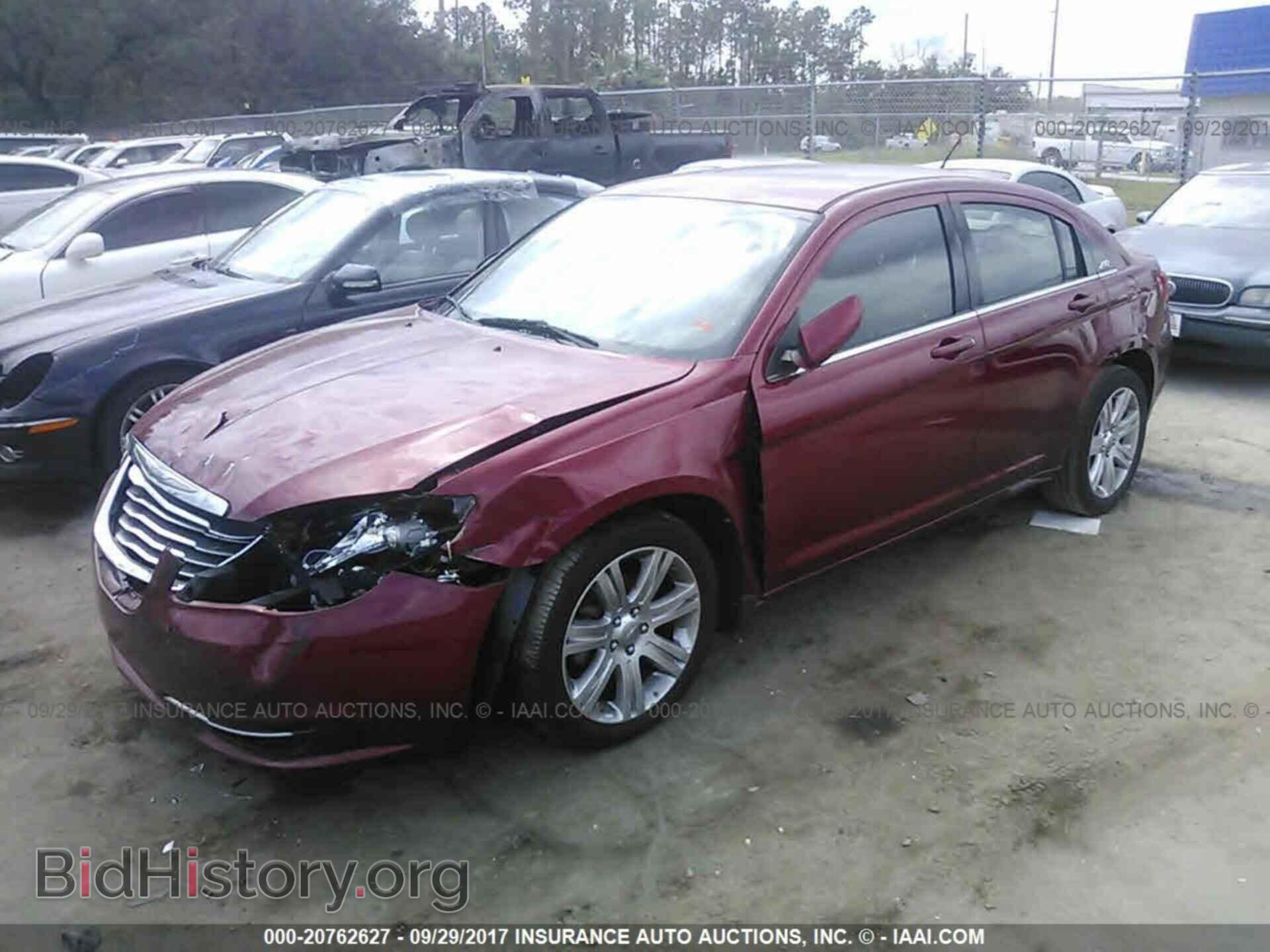 2012 Chrysler 200 - VIN: 1C3CCBBB1CN119699 - Фото 2