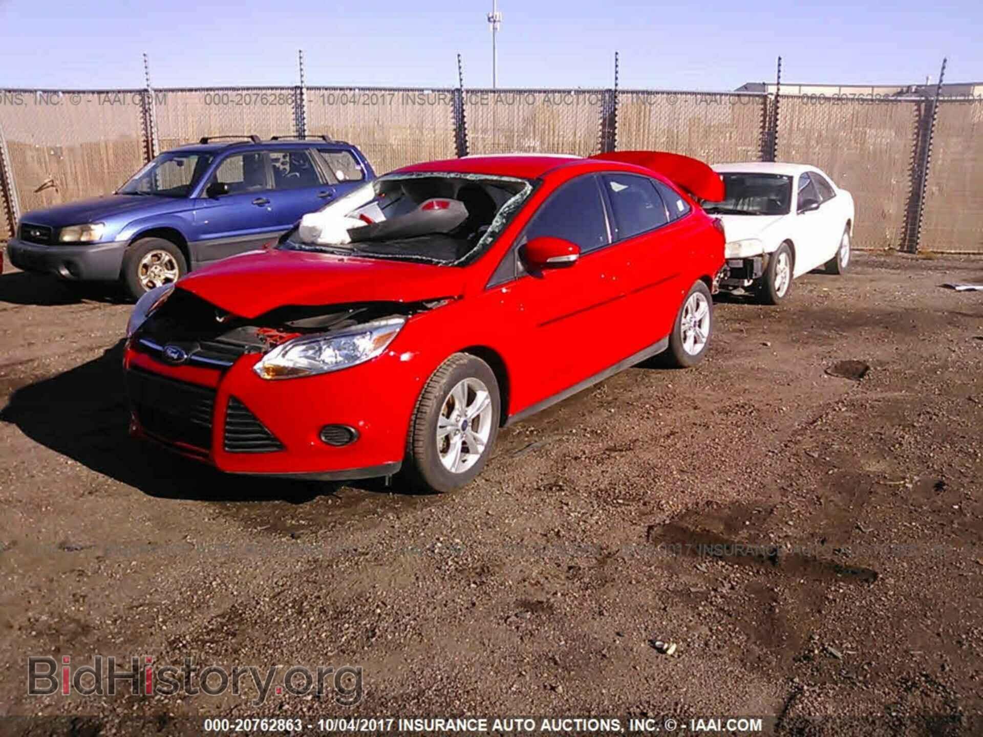 2013 Ford Focus - VIN: 1FADP3F25DL318763 - Photo 2