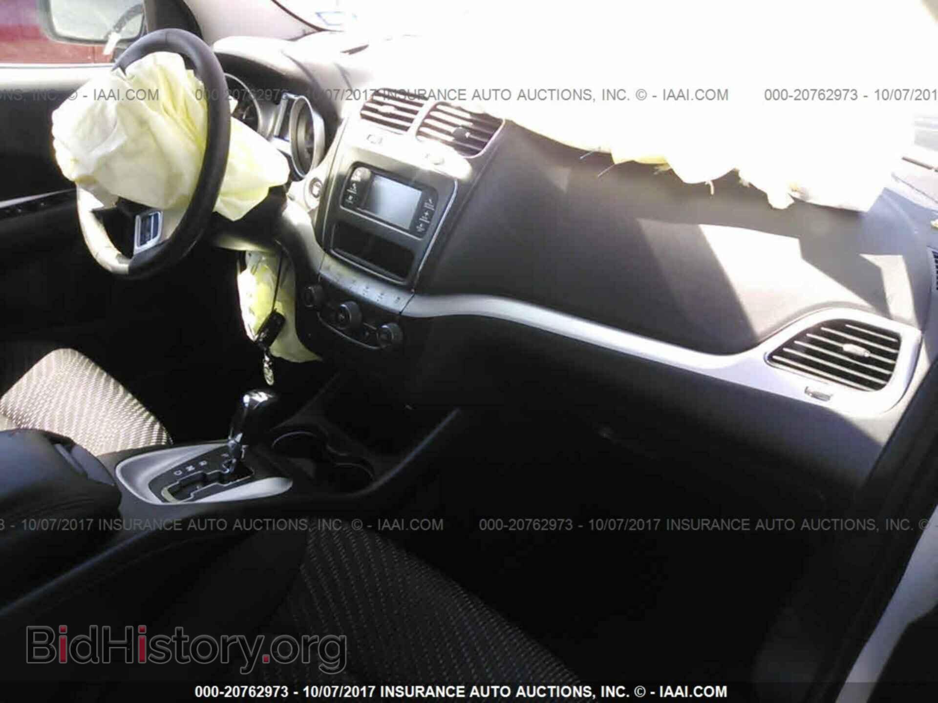 2017 Dodge Journey - VIN: 3C4PDCBB6HT587614 - Фото 5