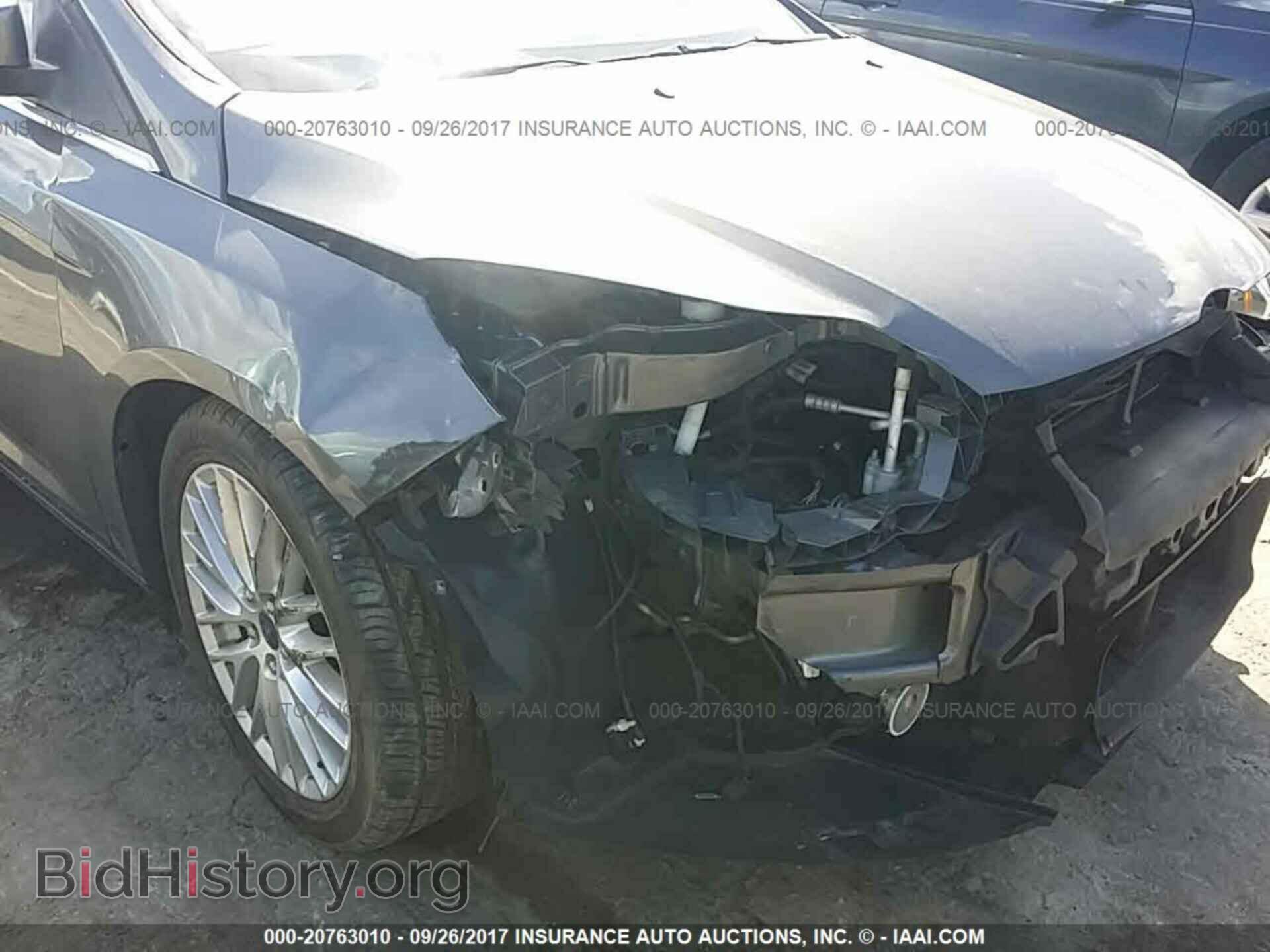2012 Ford Focus - VIN: 1FAHP3M28CL430220 - Photo 6