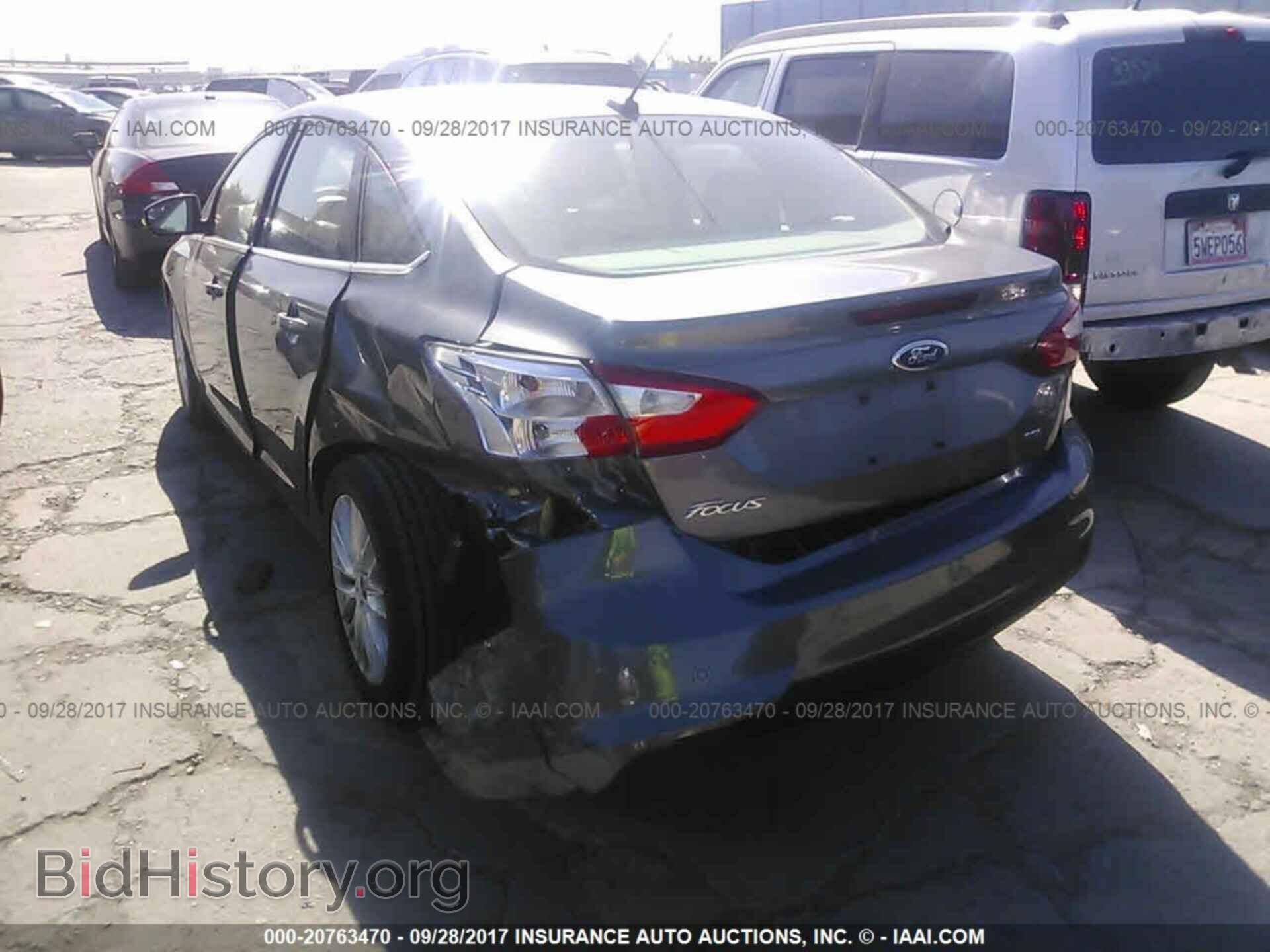 2012 Ford Focus - VIN: 1FAHP3H25CL175231 - Фото 3