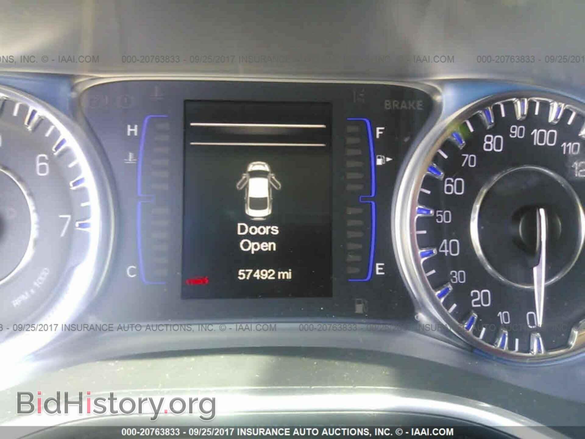2015 Chrysler 200 - VIN: 1C3CCCAB3FN680174 - Photo 7