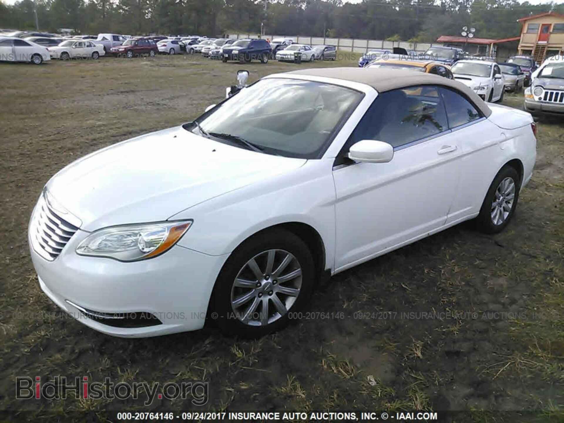 2012 Chrysler 200 - VIN: 1C3BCBEB8CN162878 - Фото 2