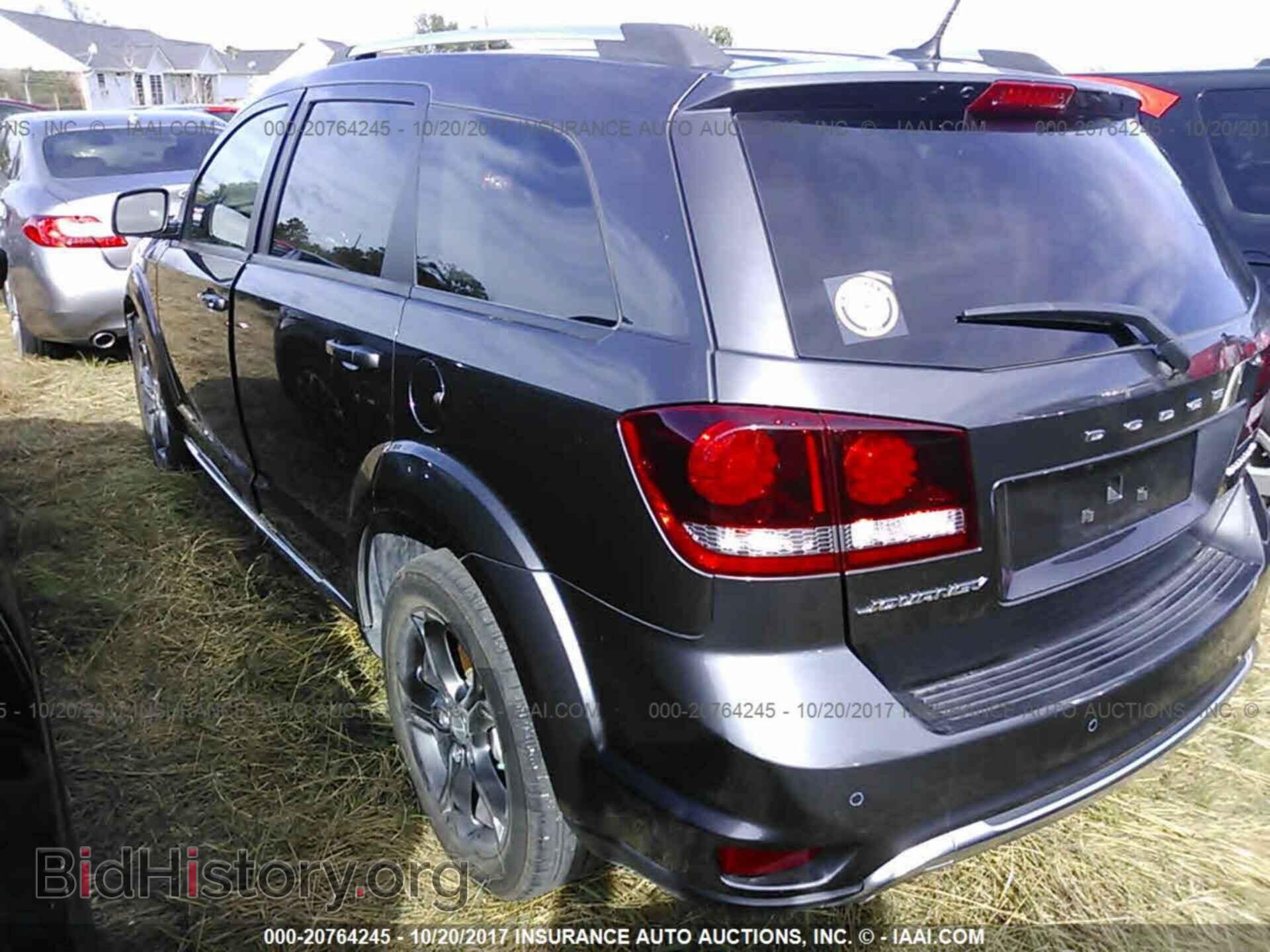 2015 Dodge Journey - VIN: 3C4PDCGG5FT725970 - Photo 3