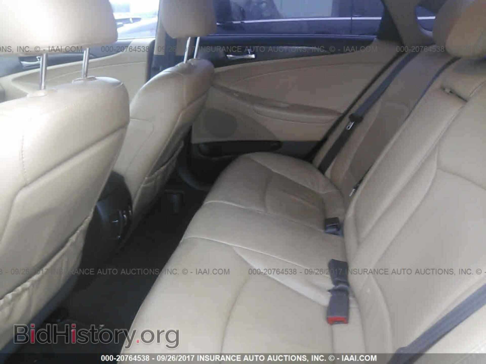 2012 Hyundai Sonata - VIN: 5NPEC4AB1CH489634 - Photo 8