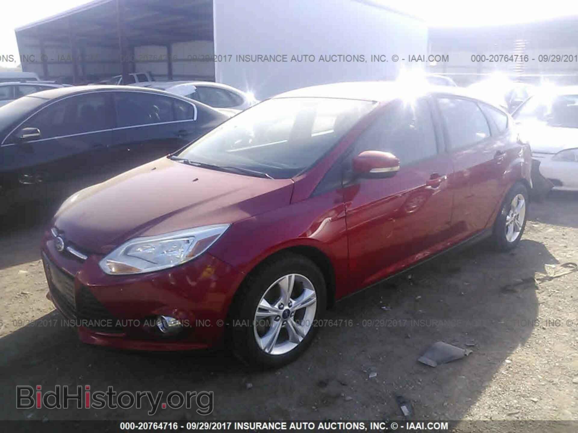 2012 Ford Focus - VIN: 1FAHP3K22CL467606 - Фото 2