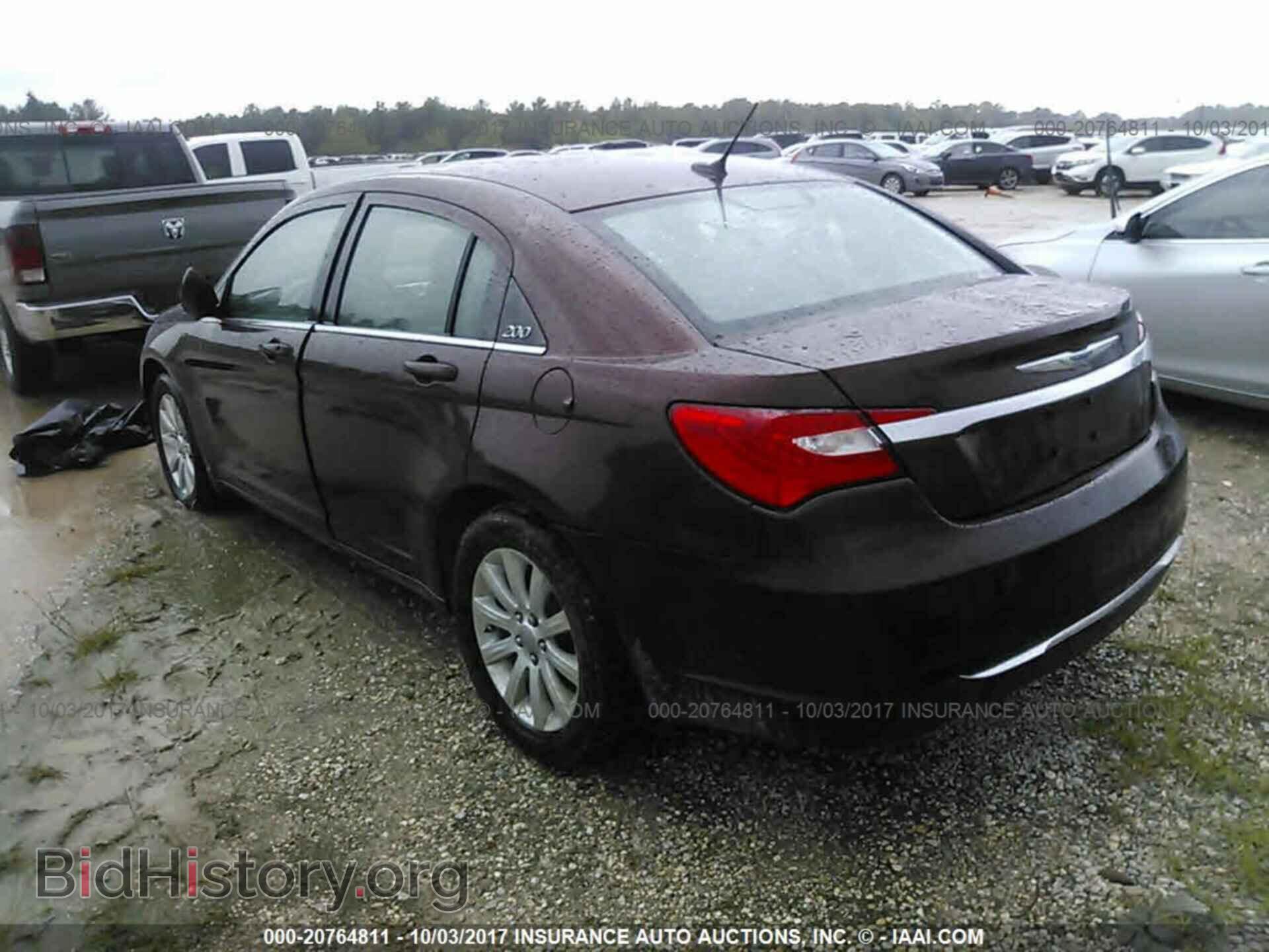 2012 Chrysler 200 - VIN: 1C3CCBBB7CN288352 - Photo 3
