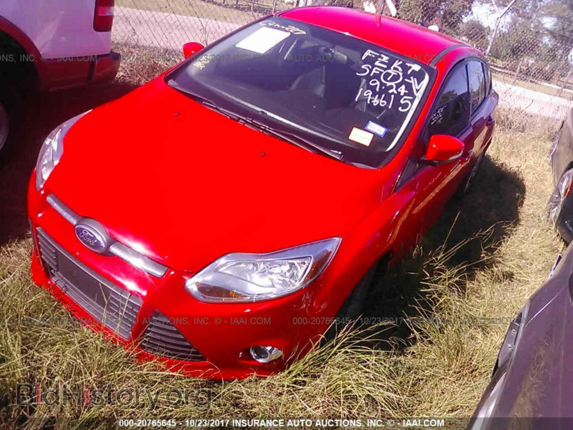 2014 Ford Focus - VIN: 1FADP3K24EL196615 - Фото 2
