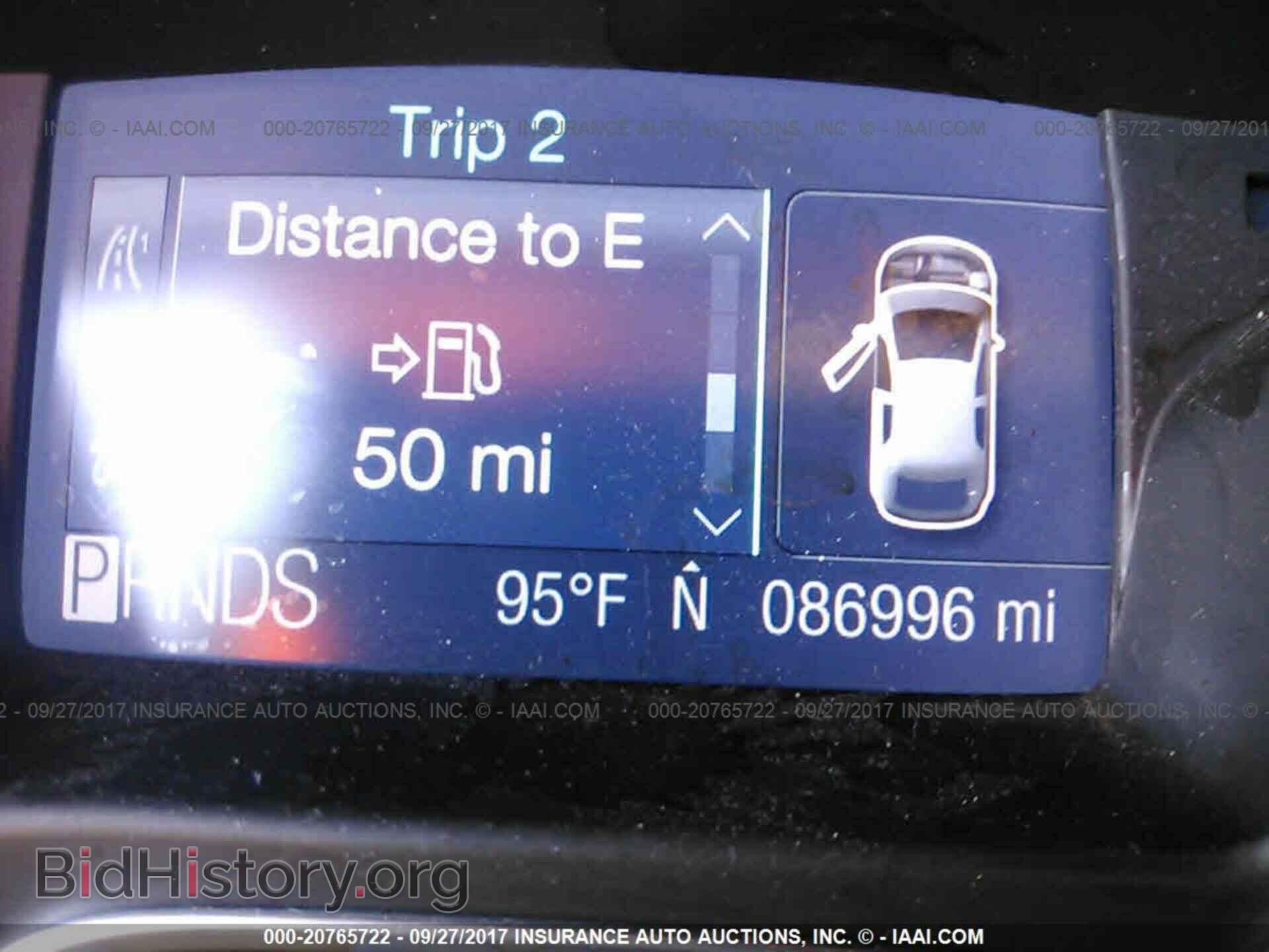 2012 Ford Focus - VIN: 1FAHP3F21CL390589 - Photo 7