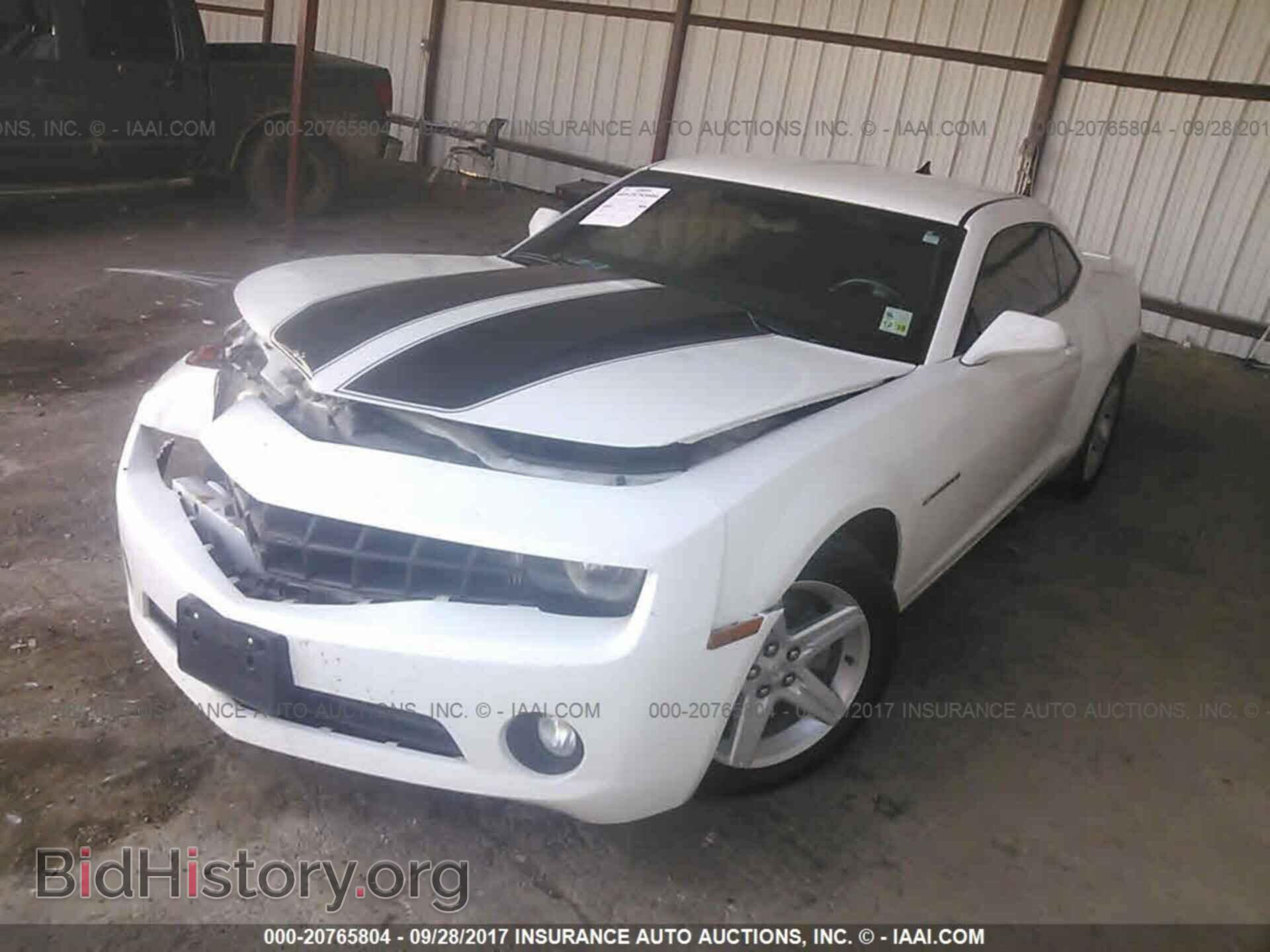 2012 Chevrolet Camaro - VIN: 2G1FB1E39C9106723 - Фото 2