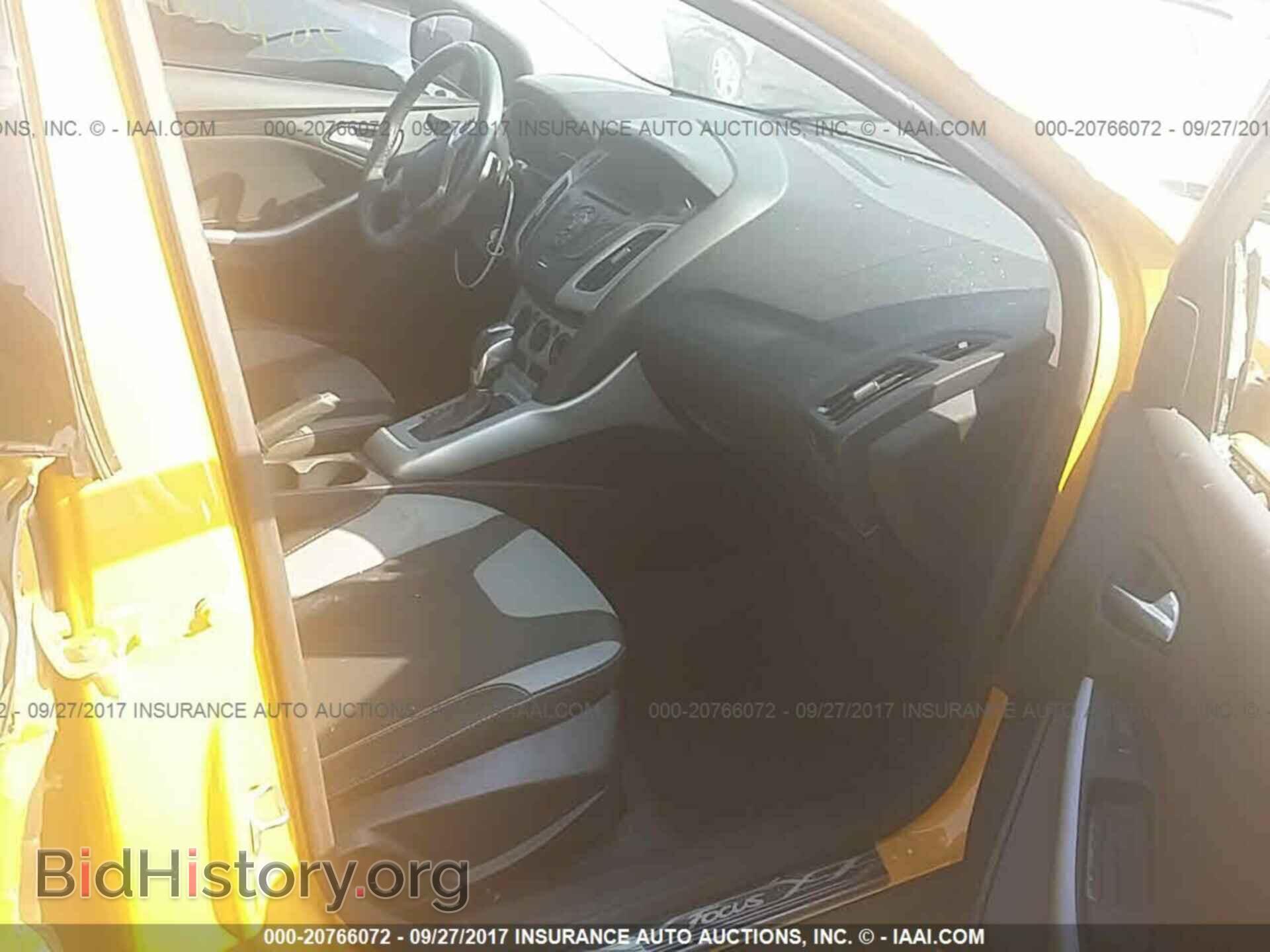 2012 Ford Focus - VIN: 1FAHP3K2XCL288813 - Photo 5