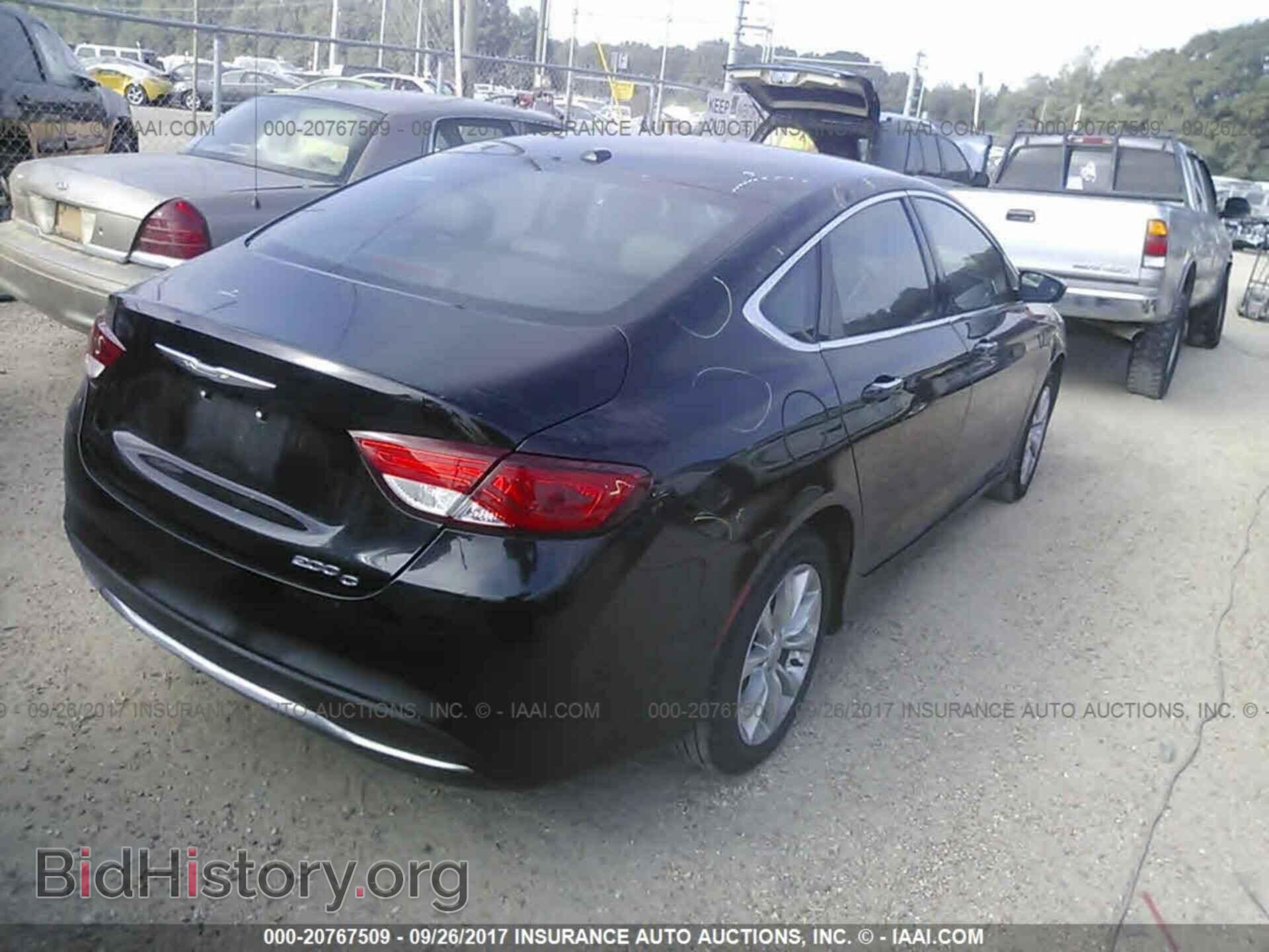 2015 Chrysler 200 - VIN: 1C3CCCCB0FN544937 - Photo 4