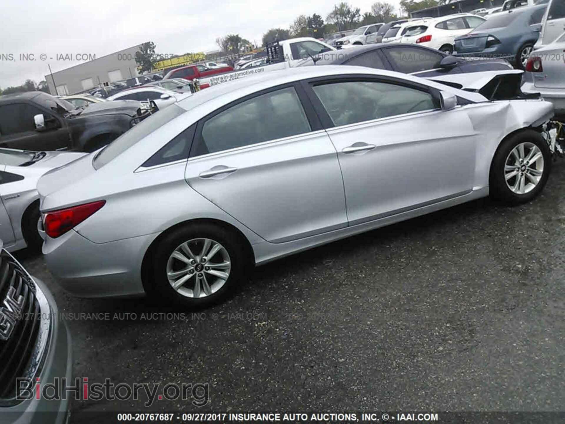 2012 Hyundai Sonata - VIN: 5NPEB4AC4CH458471 - Фото 4